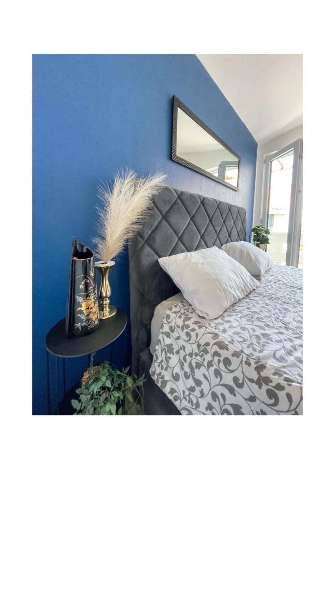 Studio Apartment photo 1