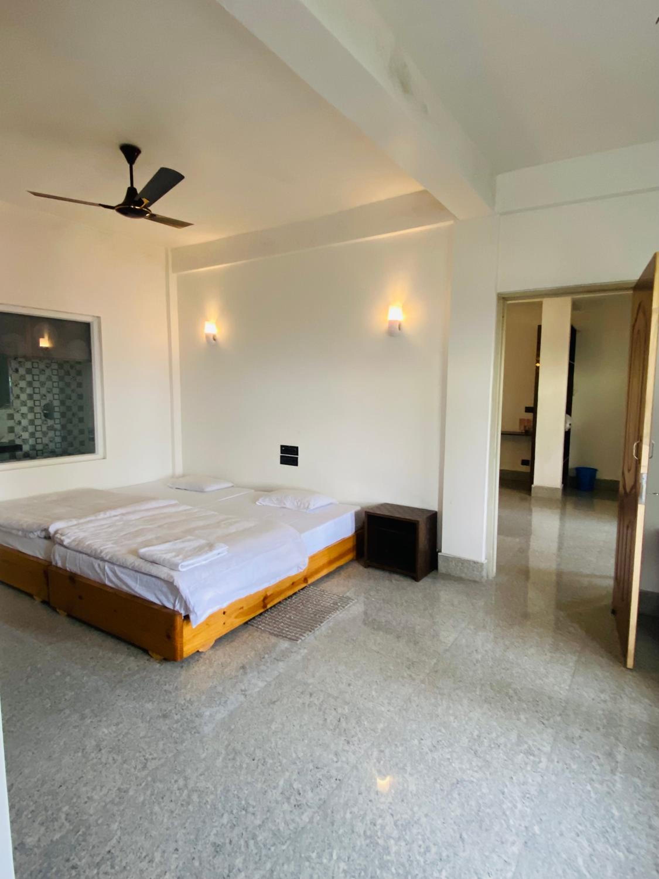Double Or Twin Room With Terrace photo 2