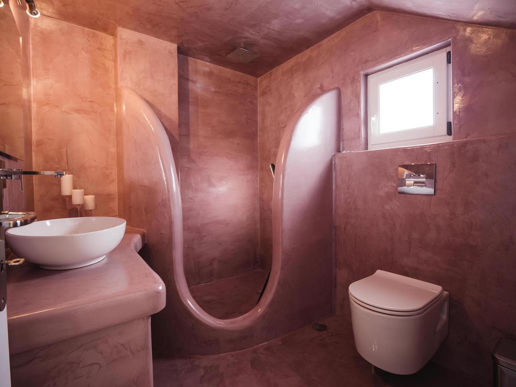 Suite with Pool - Photo 8