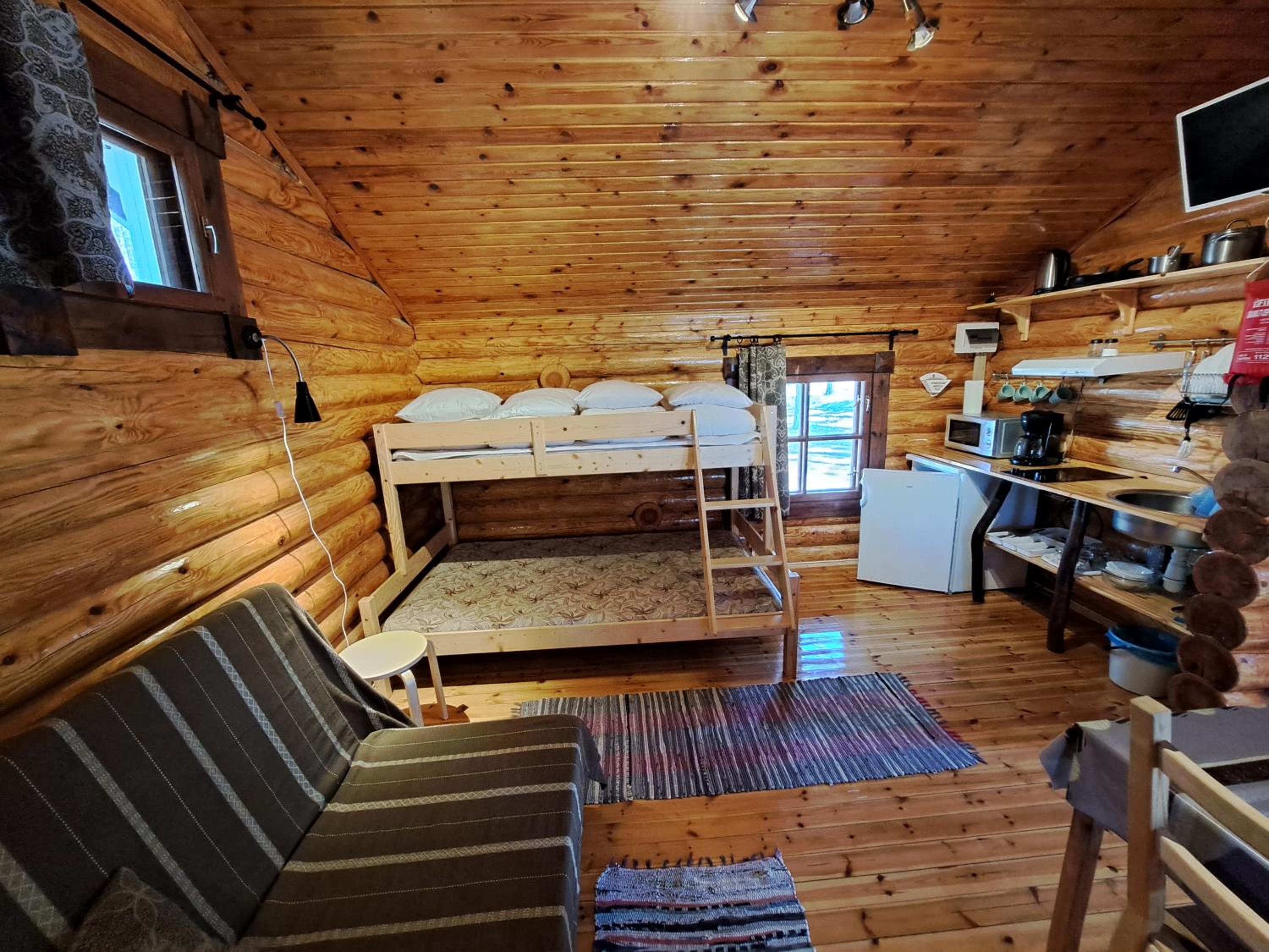 One-Bedroom Chalet - Photo 10