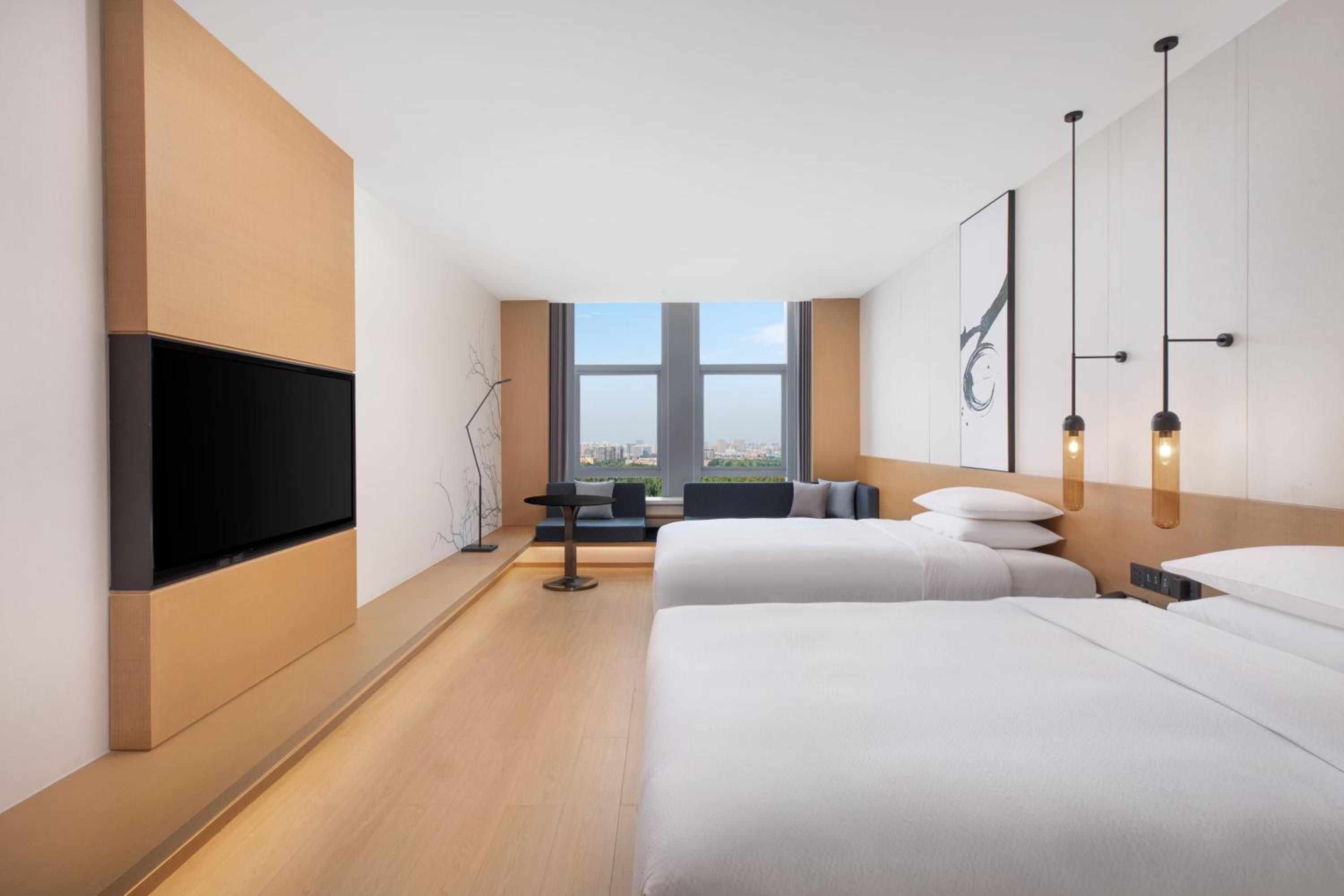 Premium Room with Two Double Beds - Photo 5