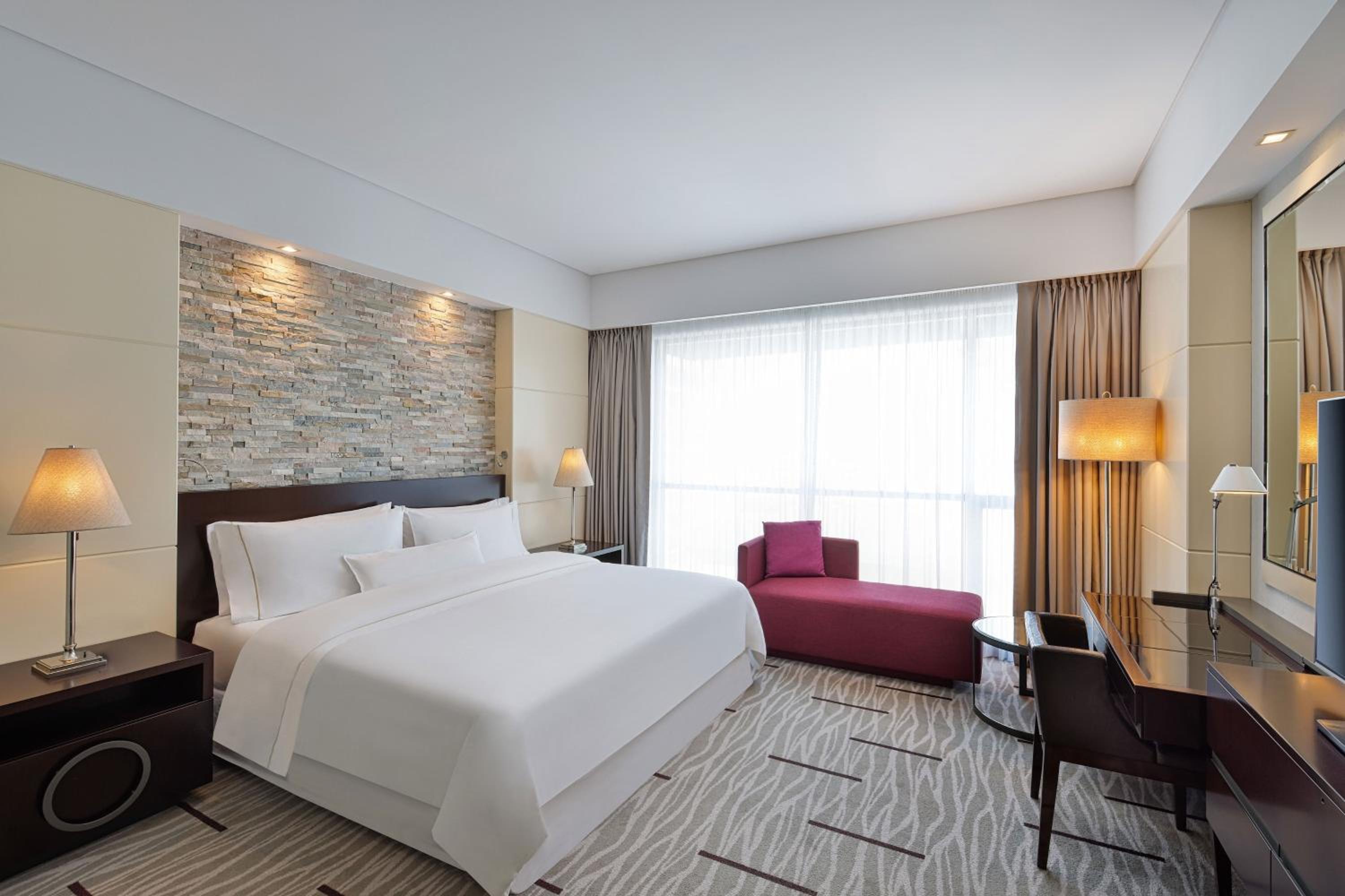Executive Room, Club lounge access, Guest room, 1 King photo 1