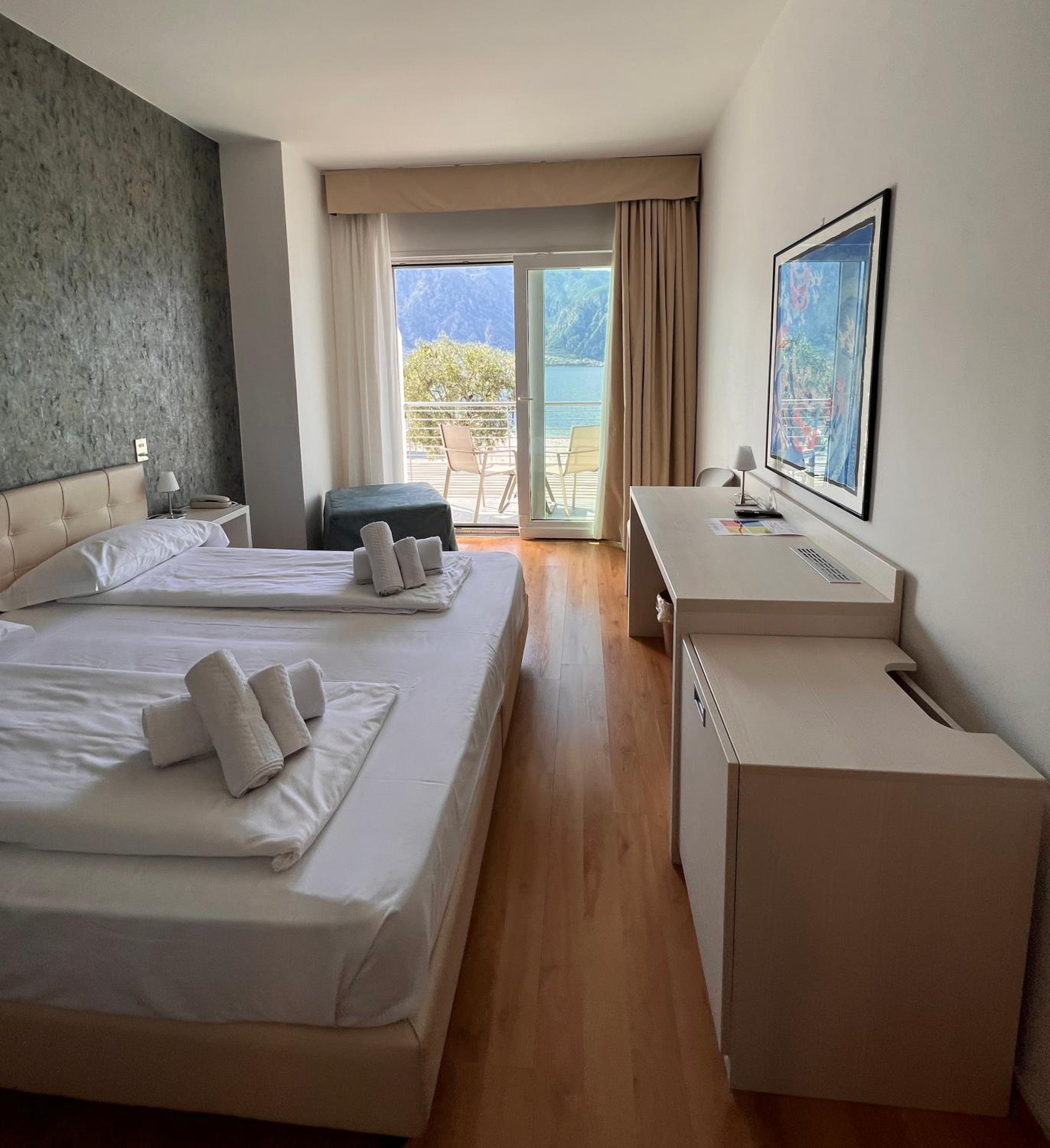 Superior Double Room - Photo 4