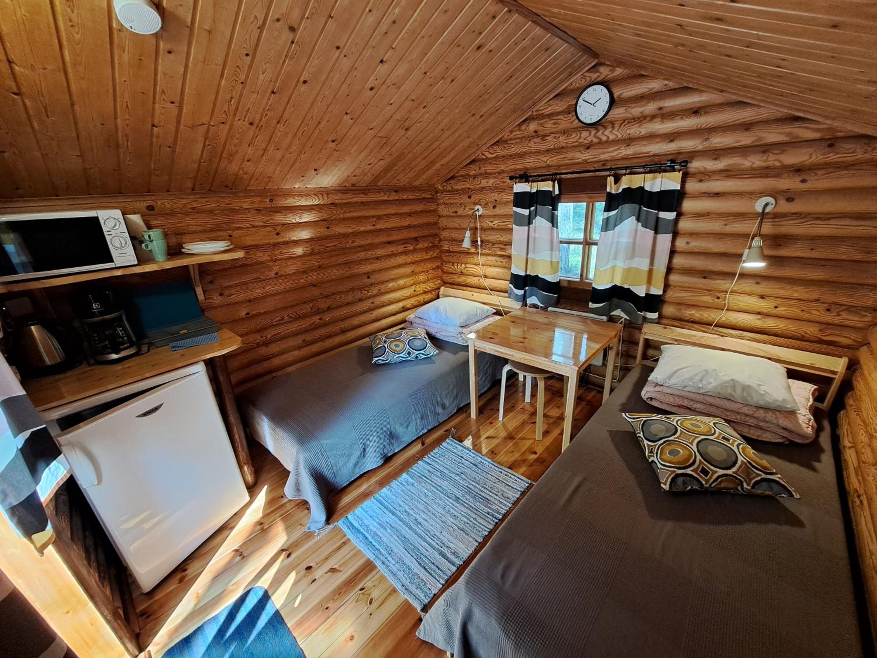 One-Bedroom Bungalow - Photo 9