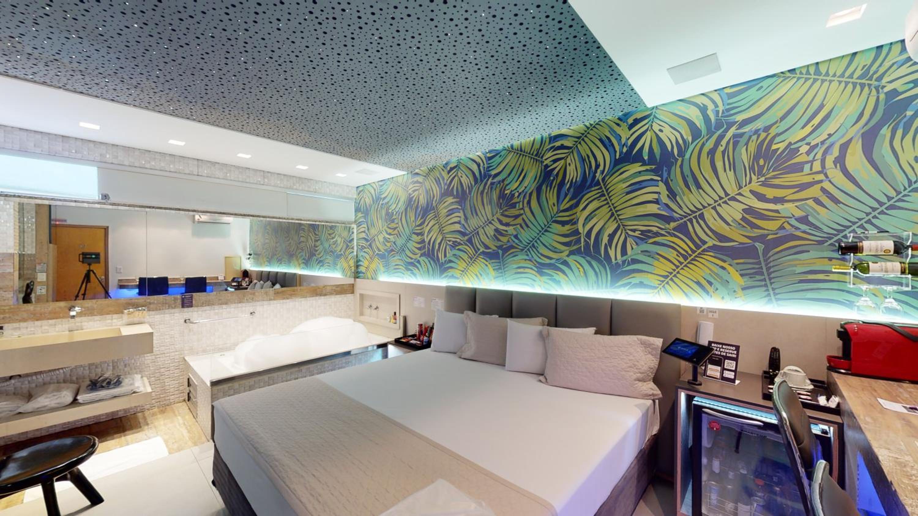 Suite with Sauna