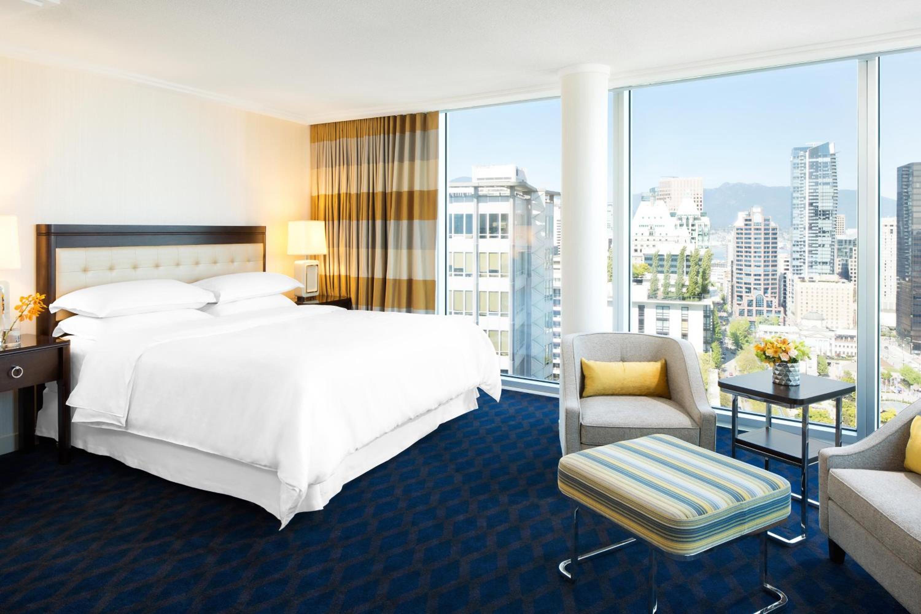 King Room - Low Floor - Photo 1