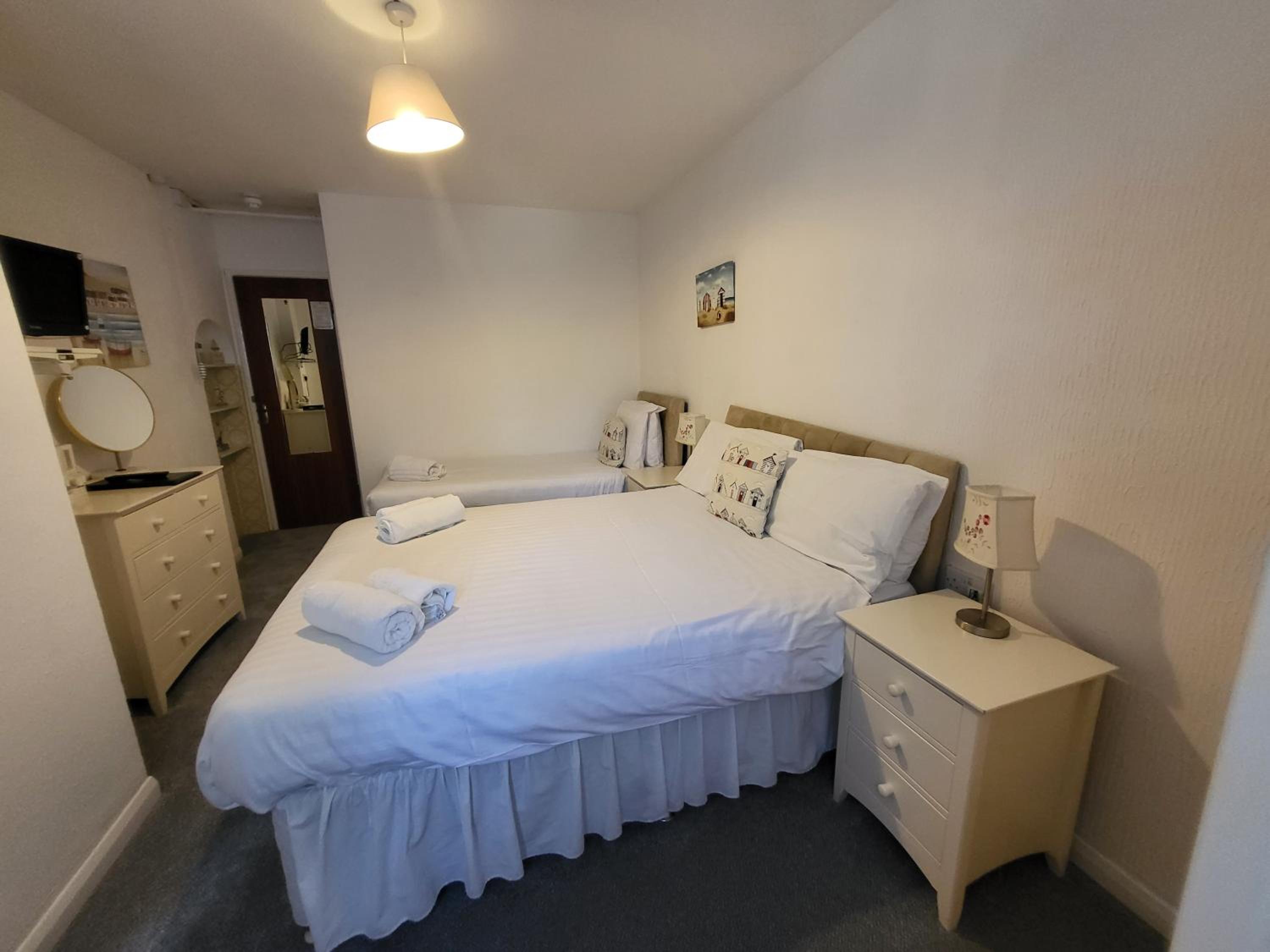 Triple Room - Ground Floor photo 2