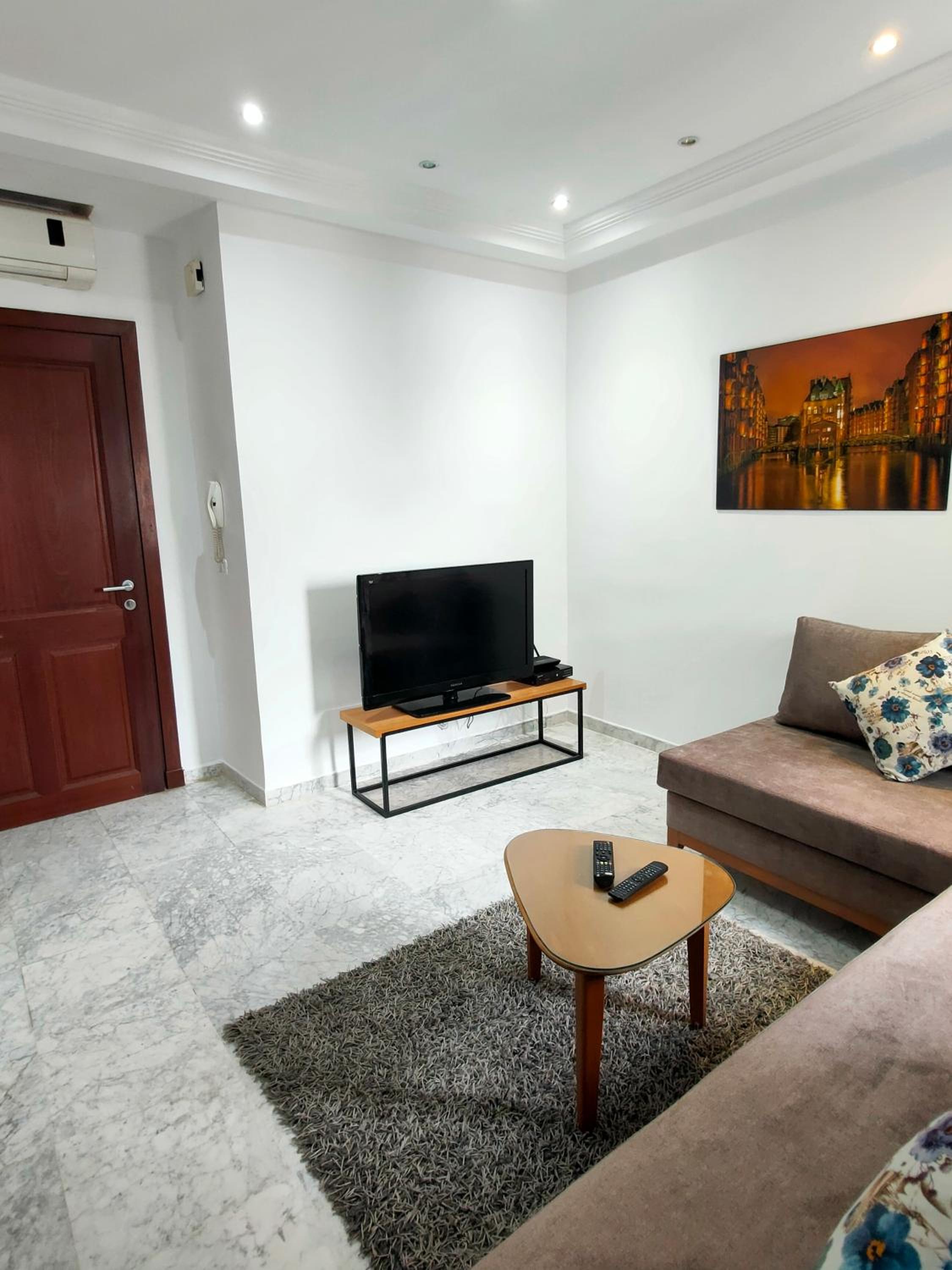 Apartment - Split Level photo 1