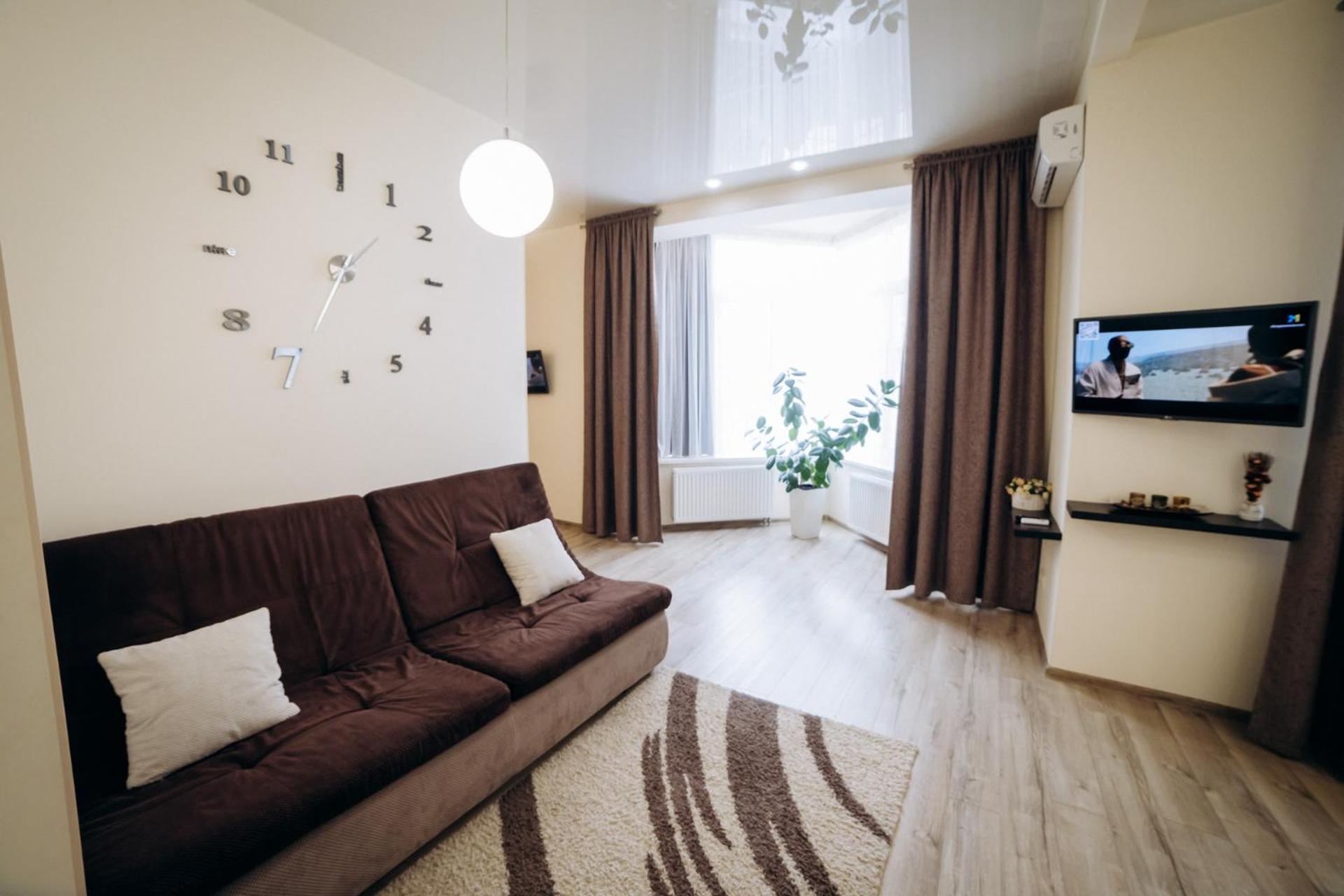 Studio Apartment photo 1