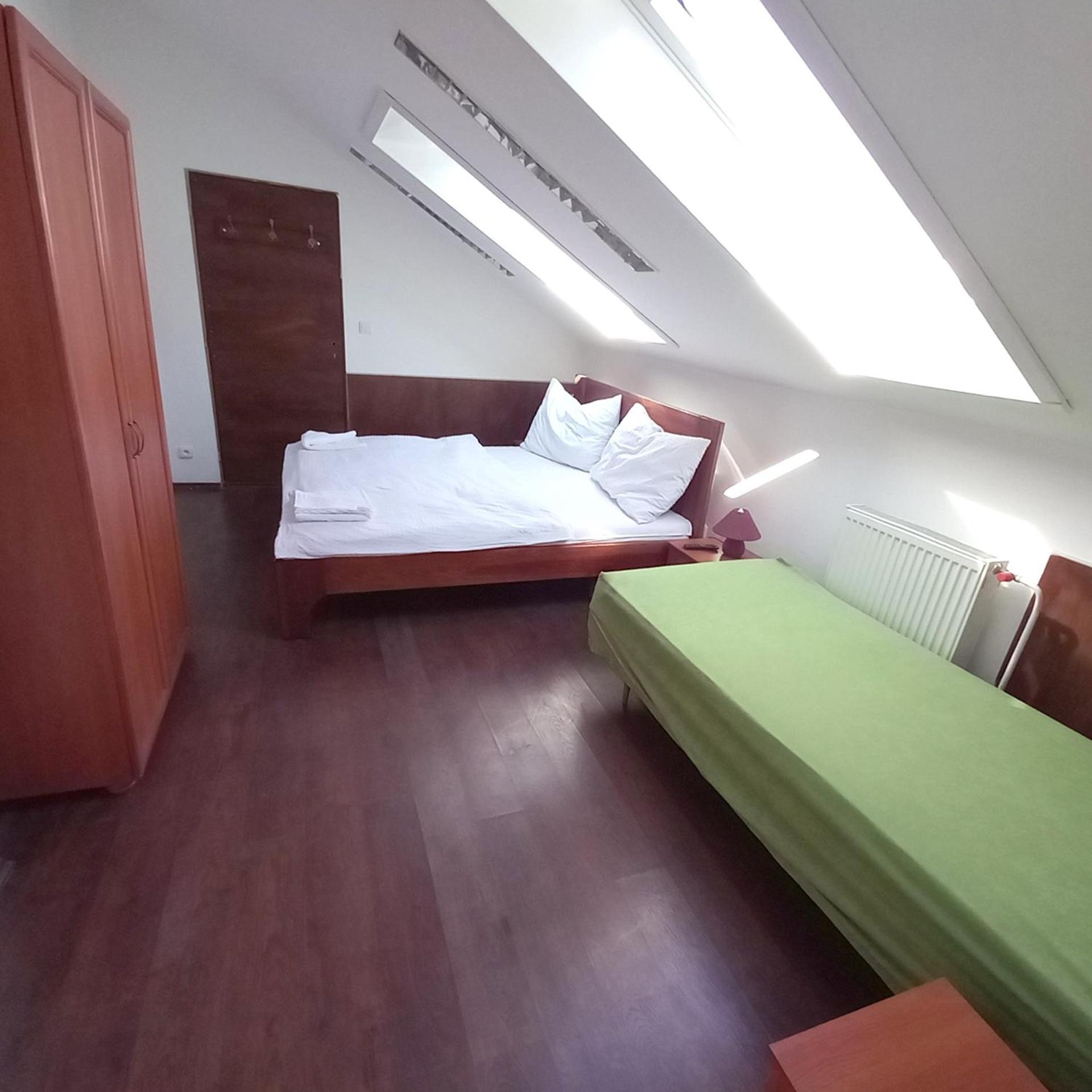 Triple Room with Bathroom photo 1