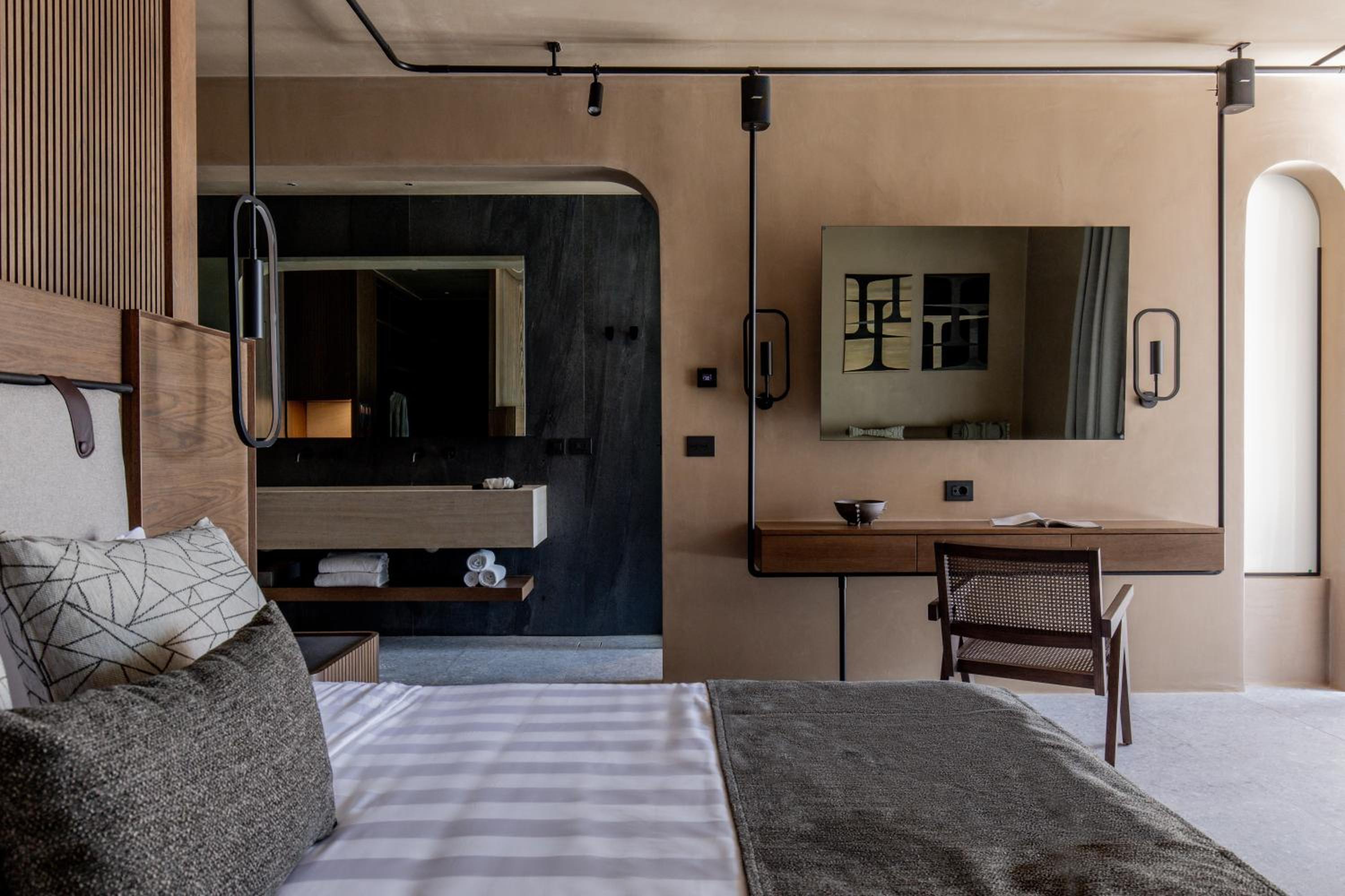 Breathe Suite with Private Pool