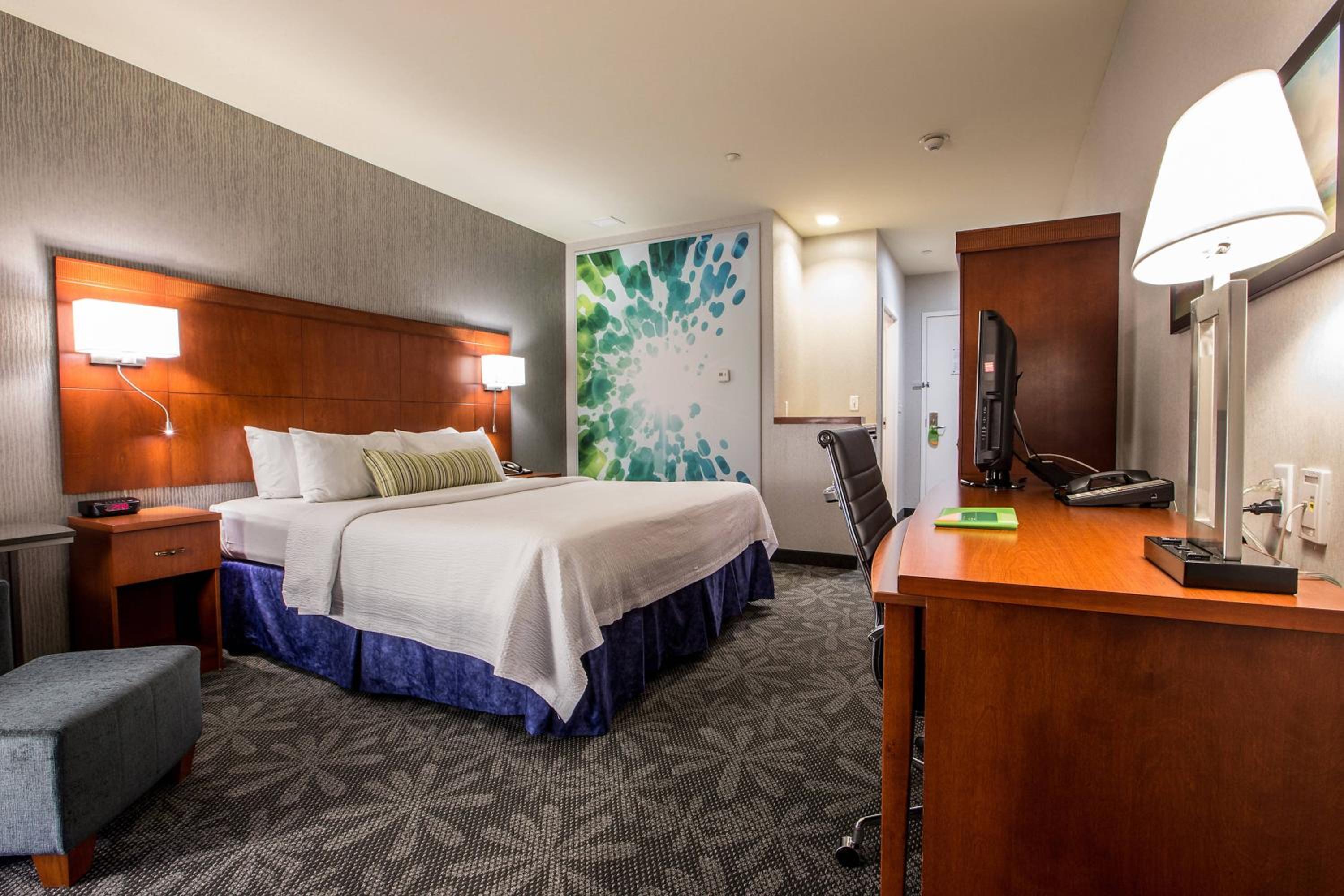 King Room with City View