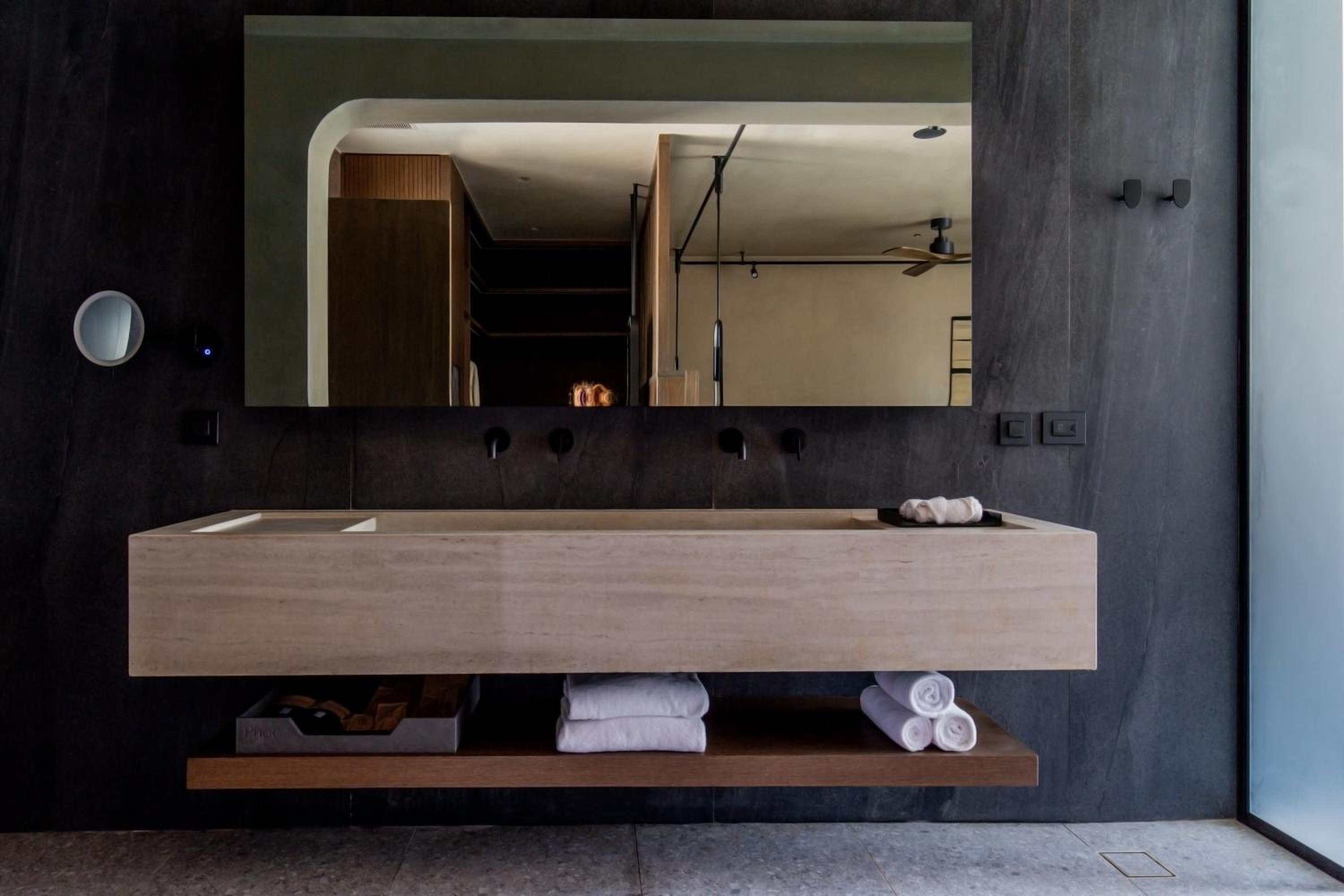 Breathe Suite with Private Pool - Photo 8