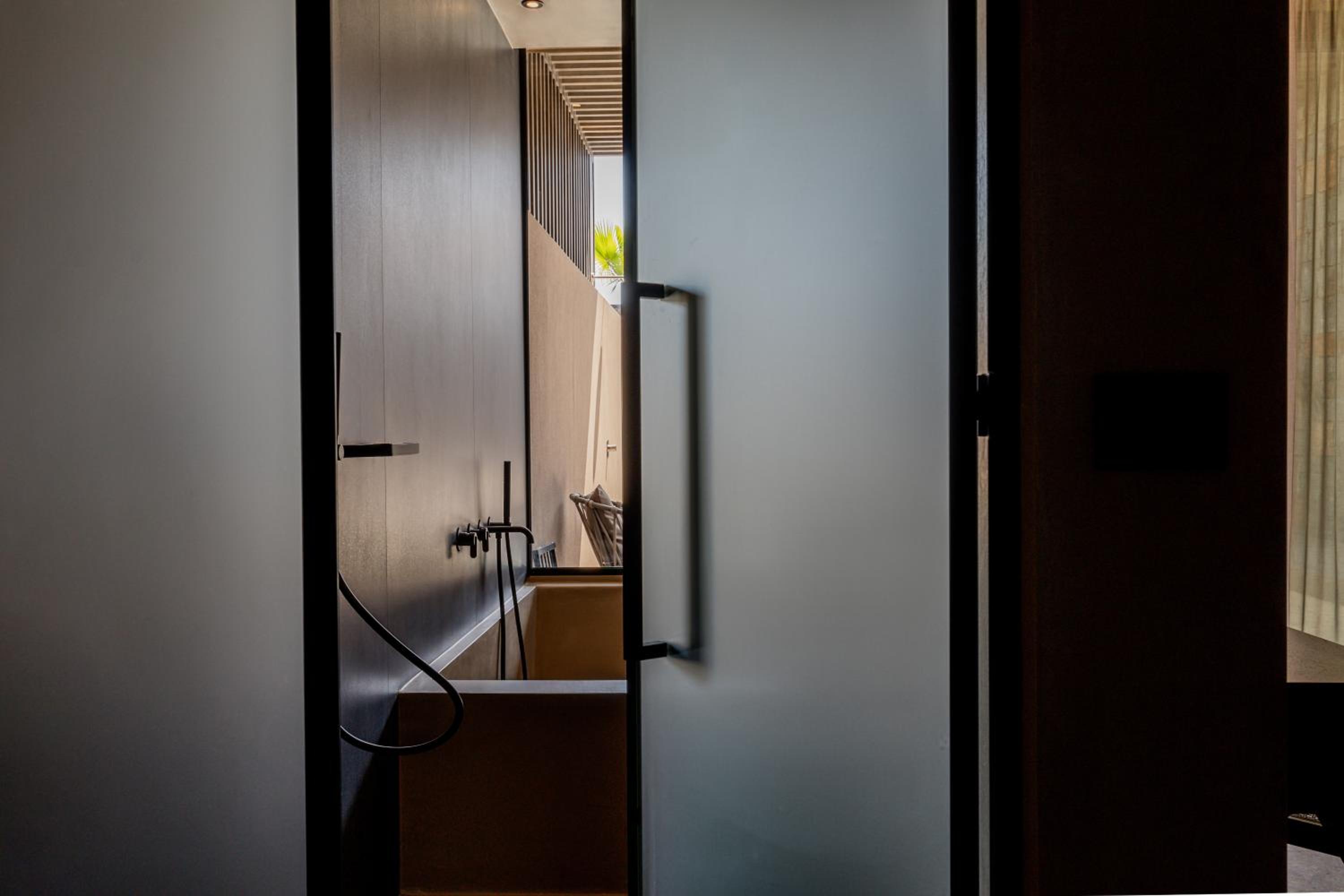 Breathe Suite with Private Pool - Photo 9