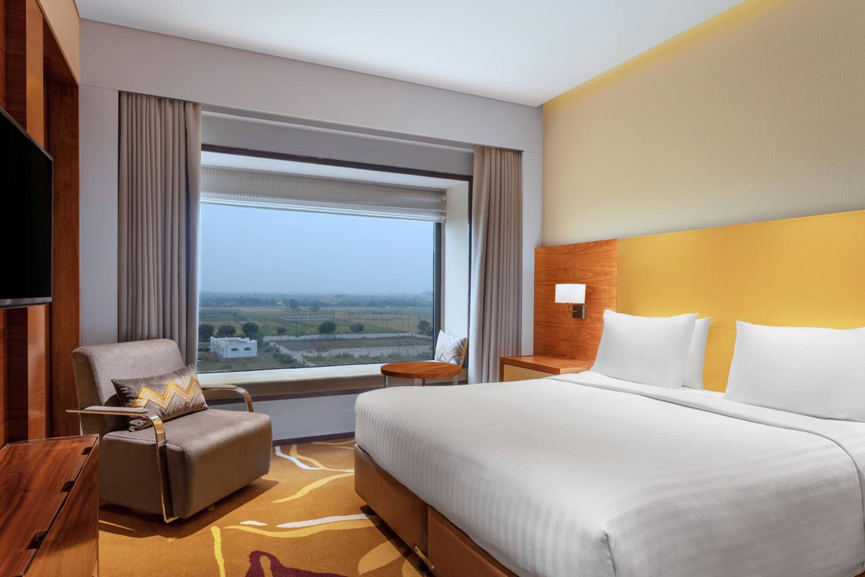 Courtyard Suite photo