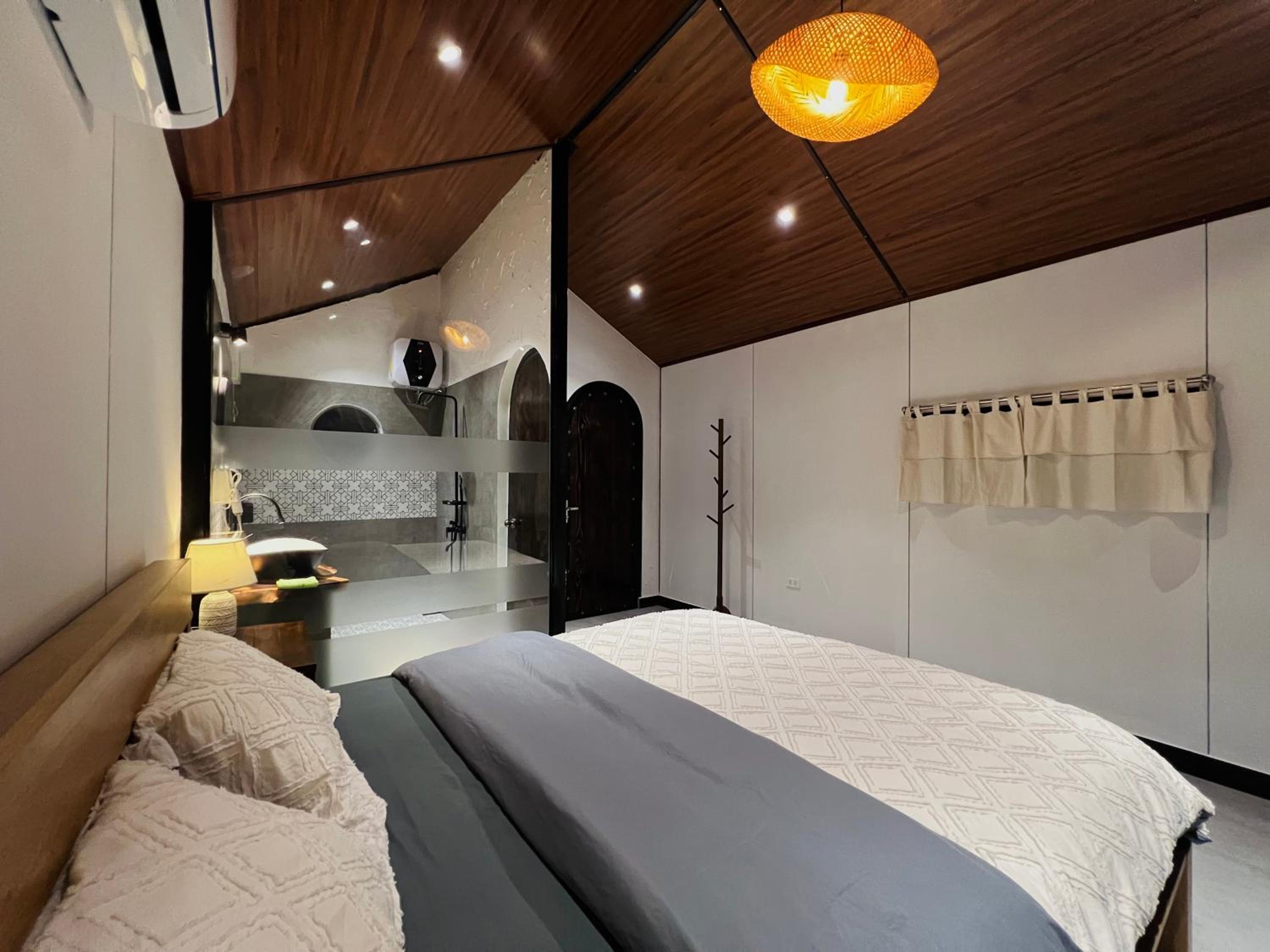 One-Bedroom House photo 1