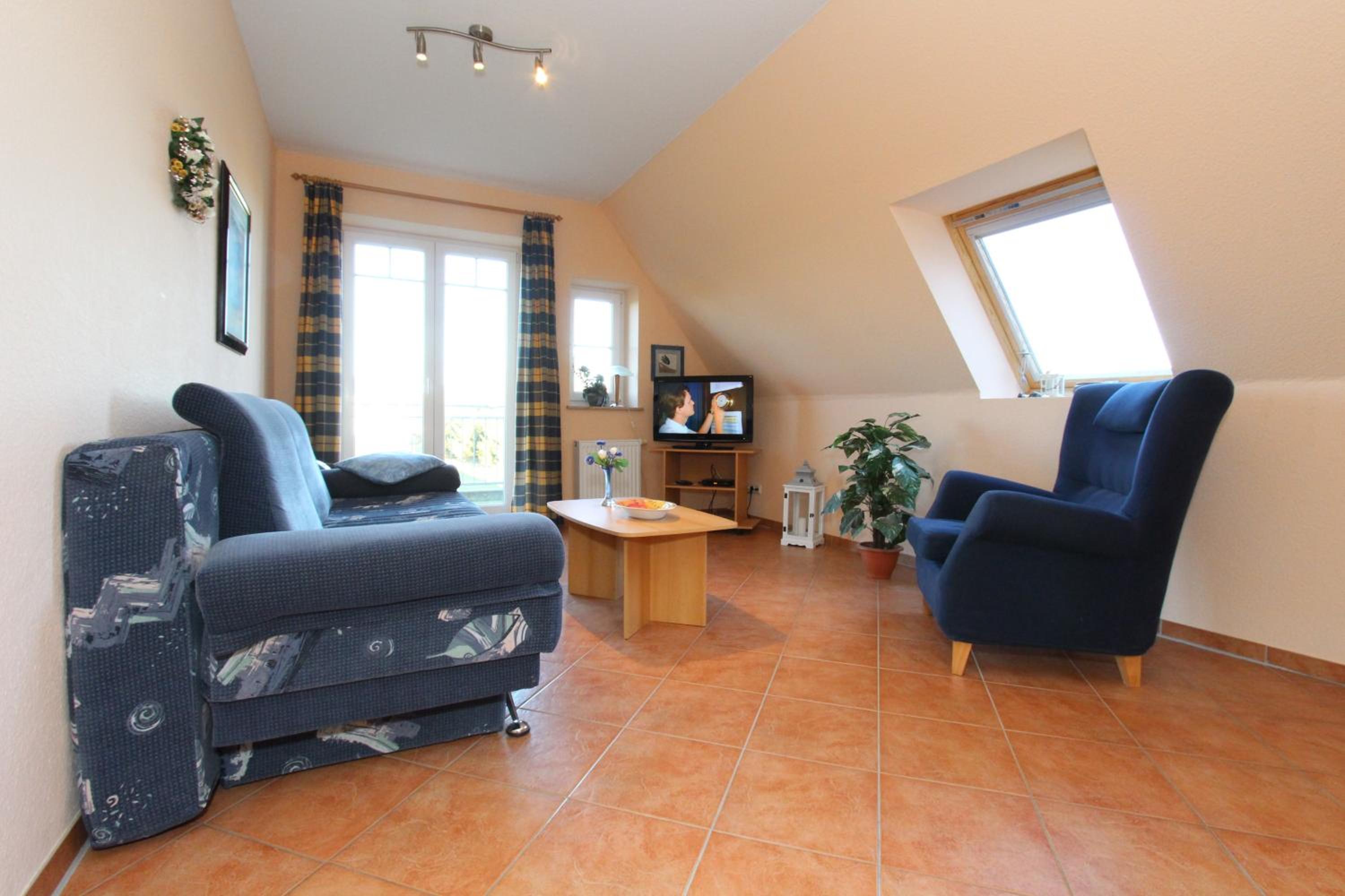 Apartment with separate Bedroom and Balcony 1 "Arosa 5" photo 2