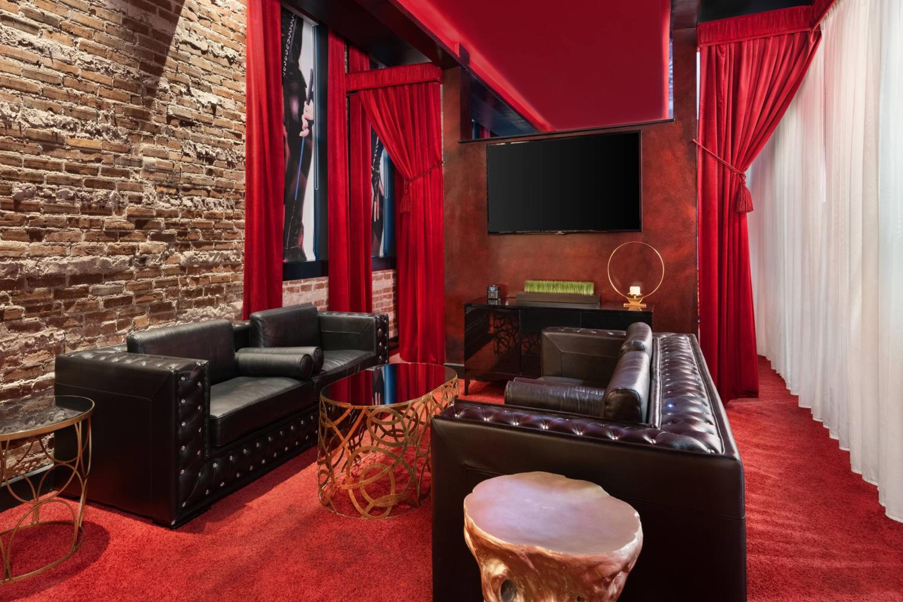 Two-Bedroom Presidential Suite photo 1