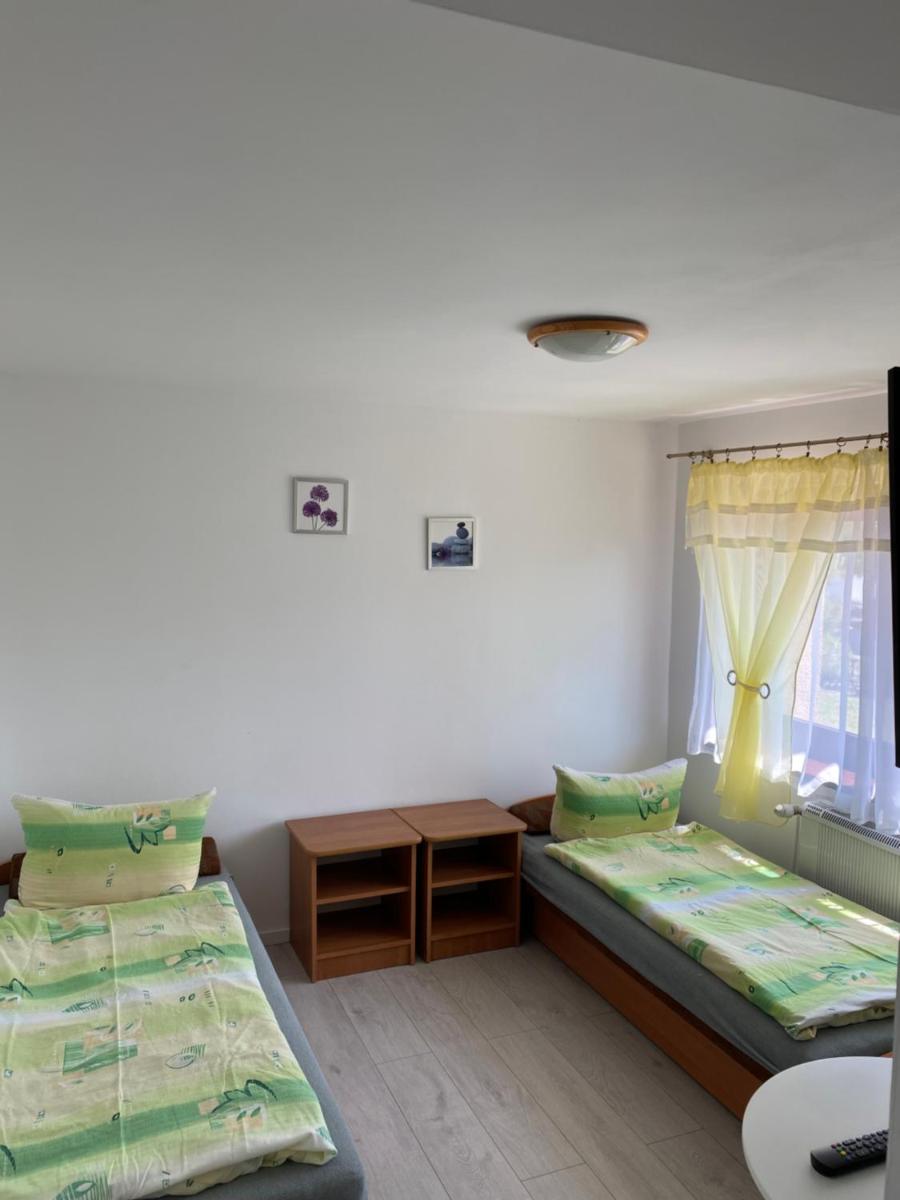 Small Double Room photo 2