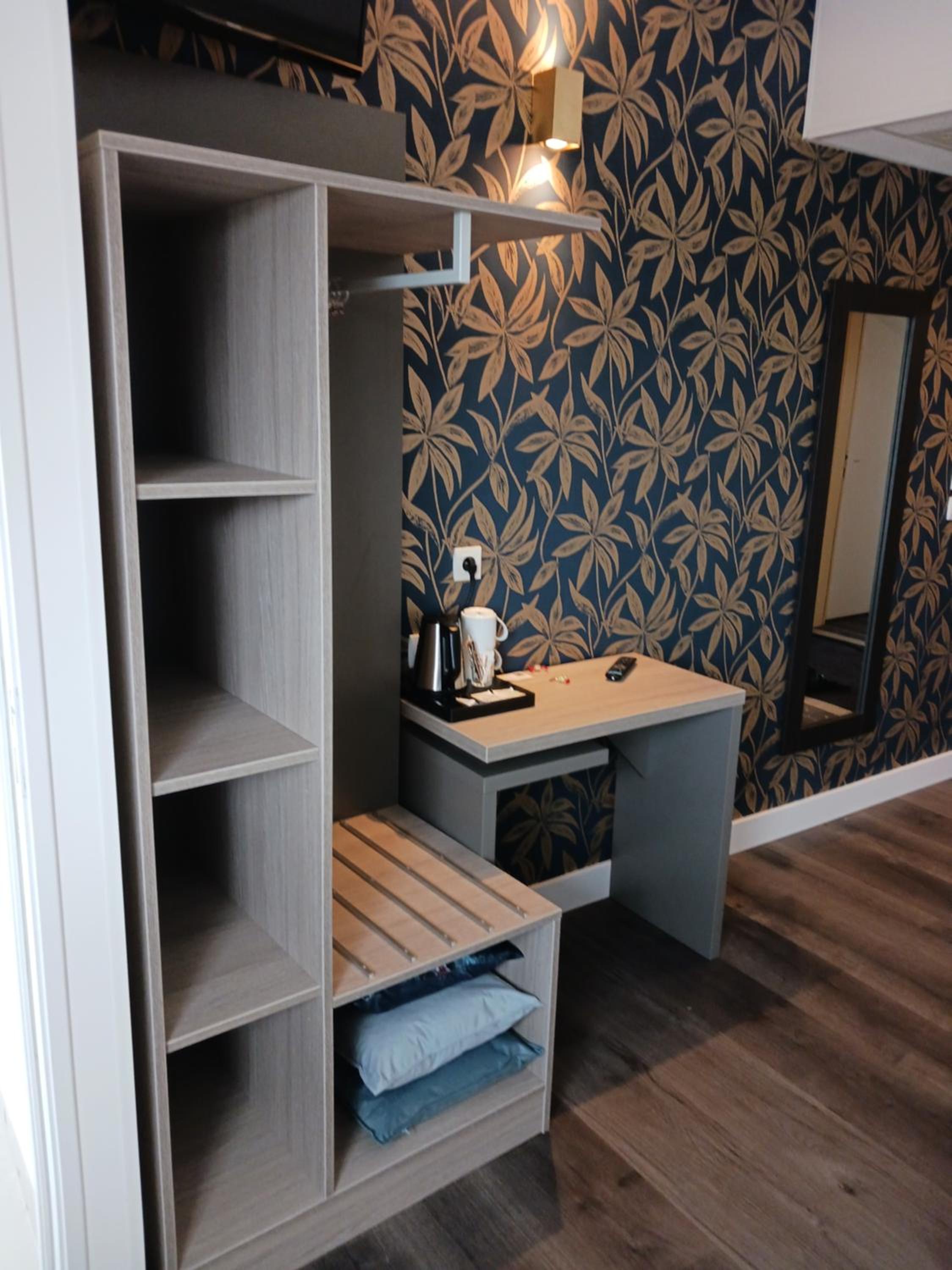 Double Room - Disability Access photo 3