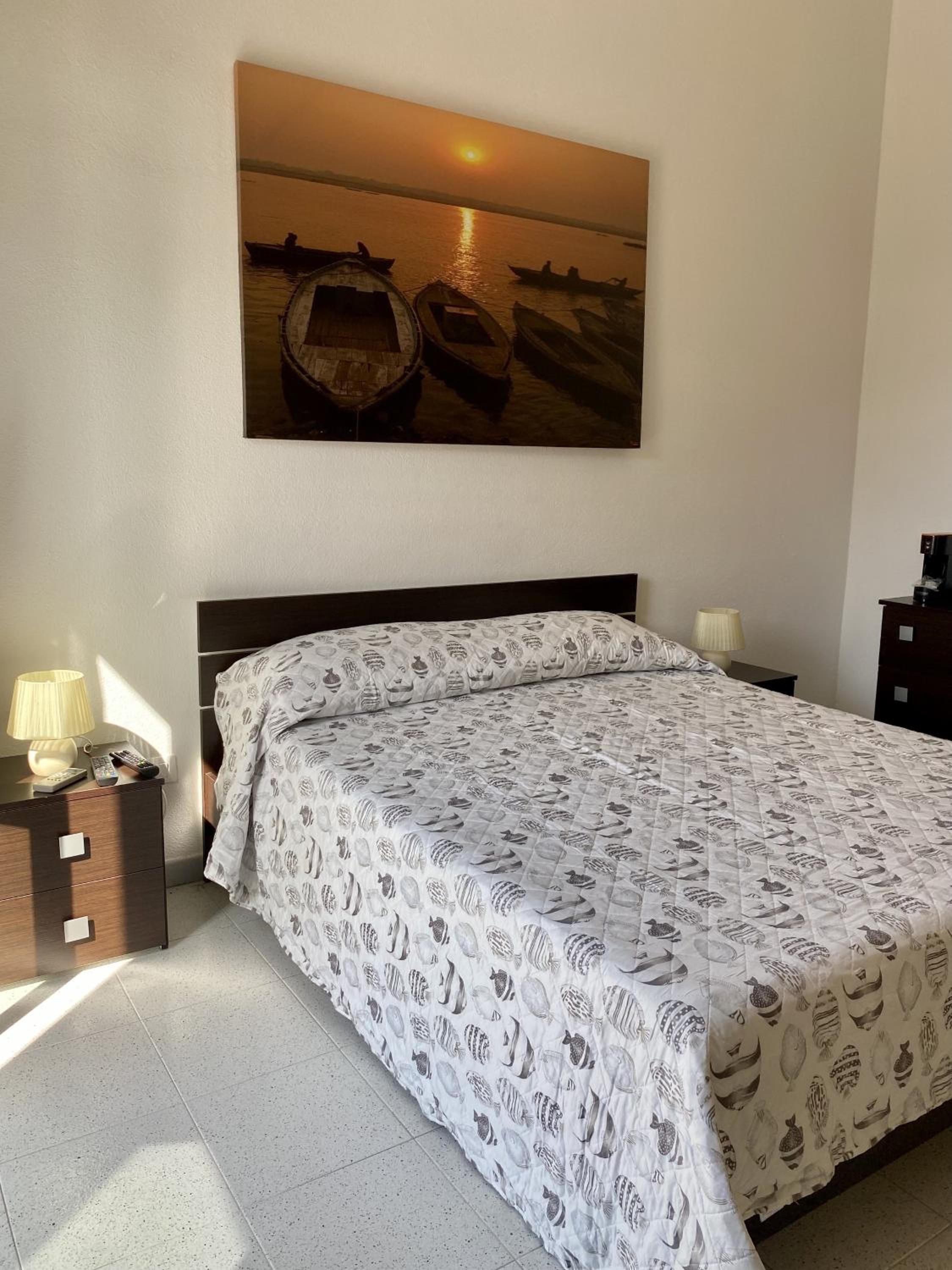 Quadruple Room With Private External Bathroom photo 2
