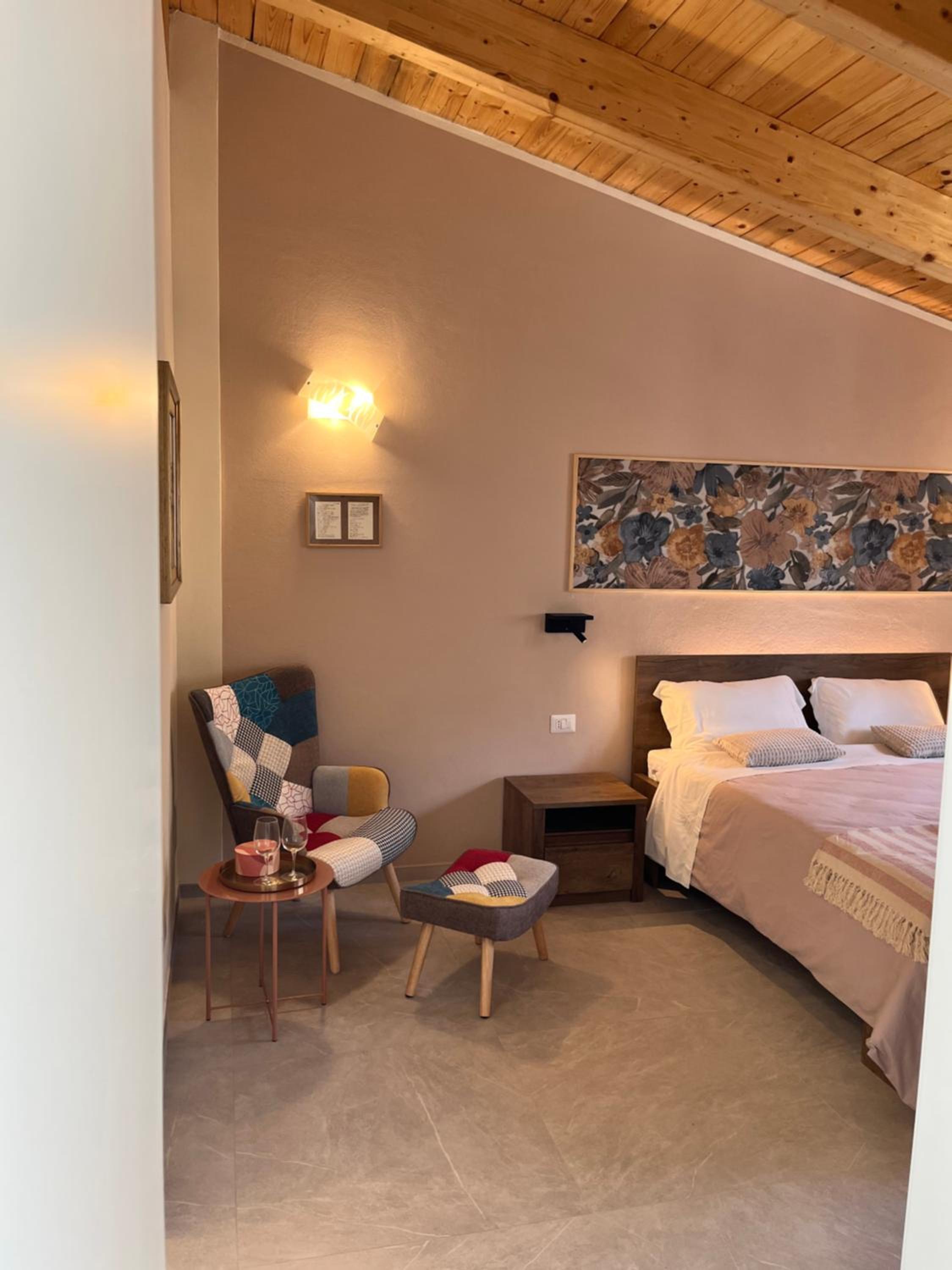Deluxe Double Room with Extra Bed