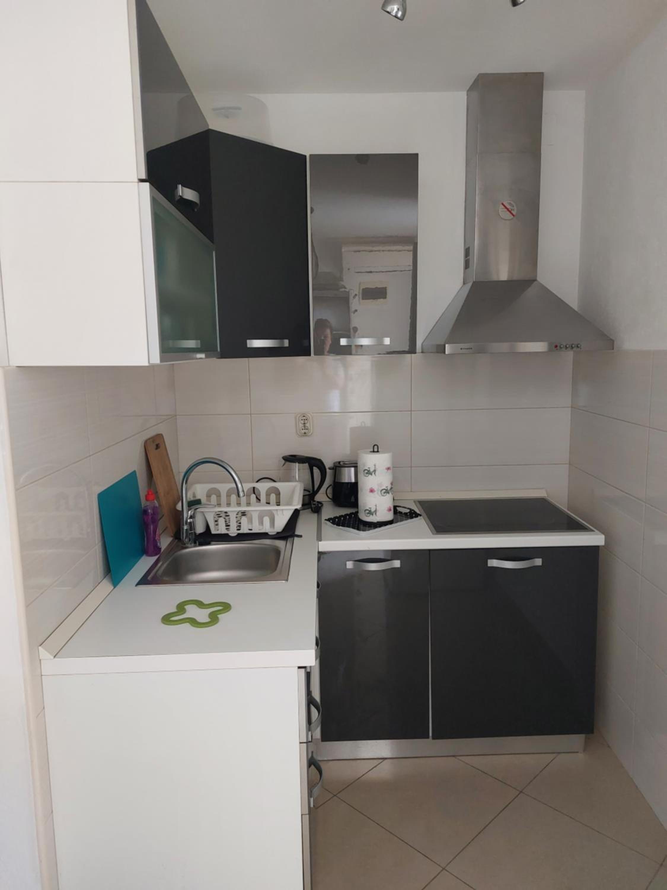 Studio Apartment photo 1