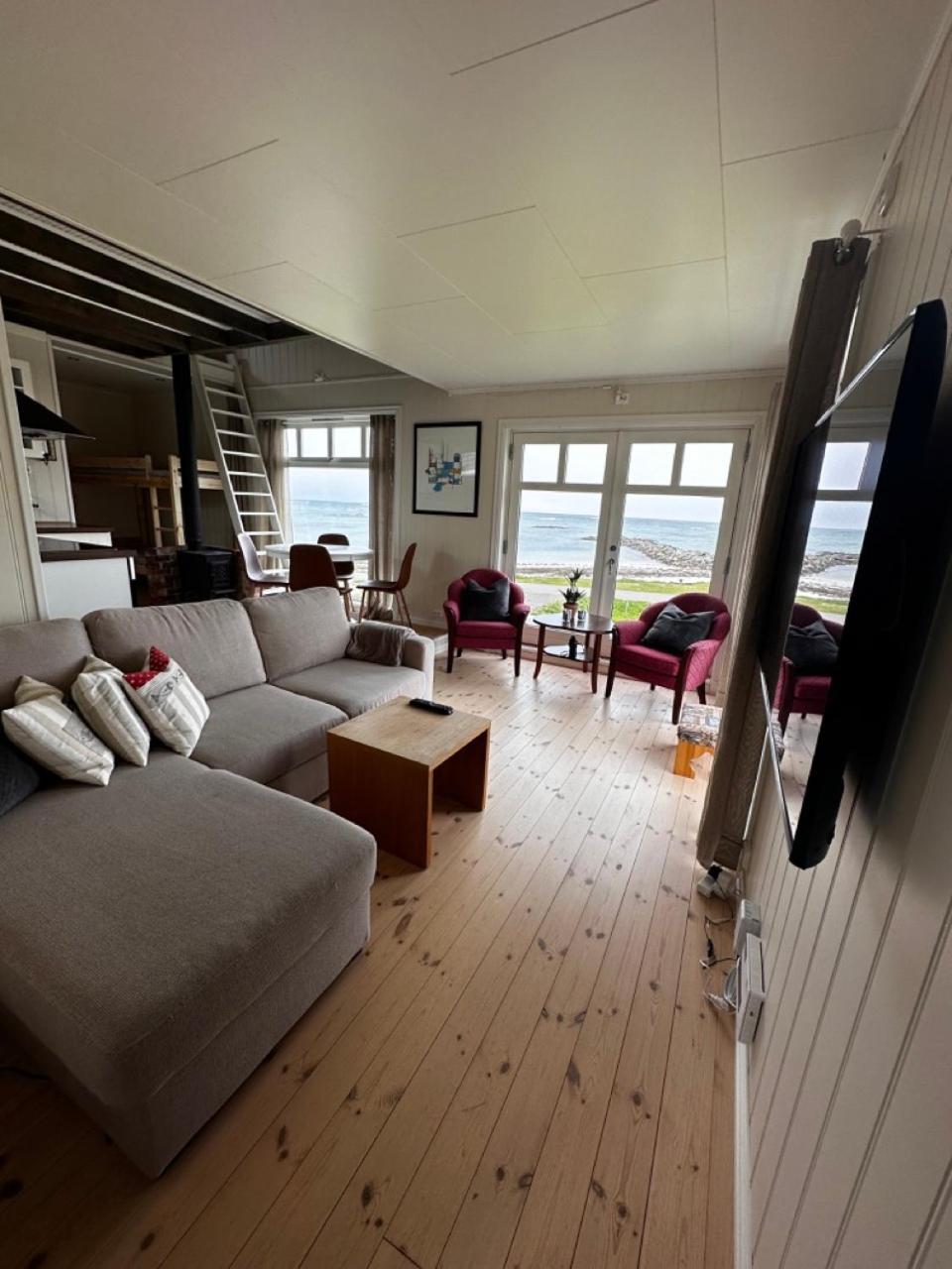 Holiday Home photo 3