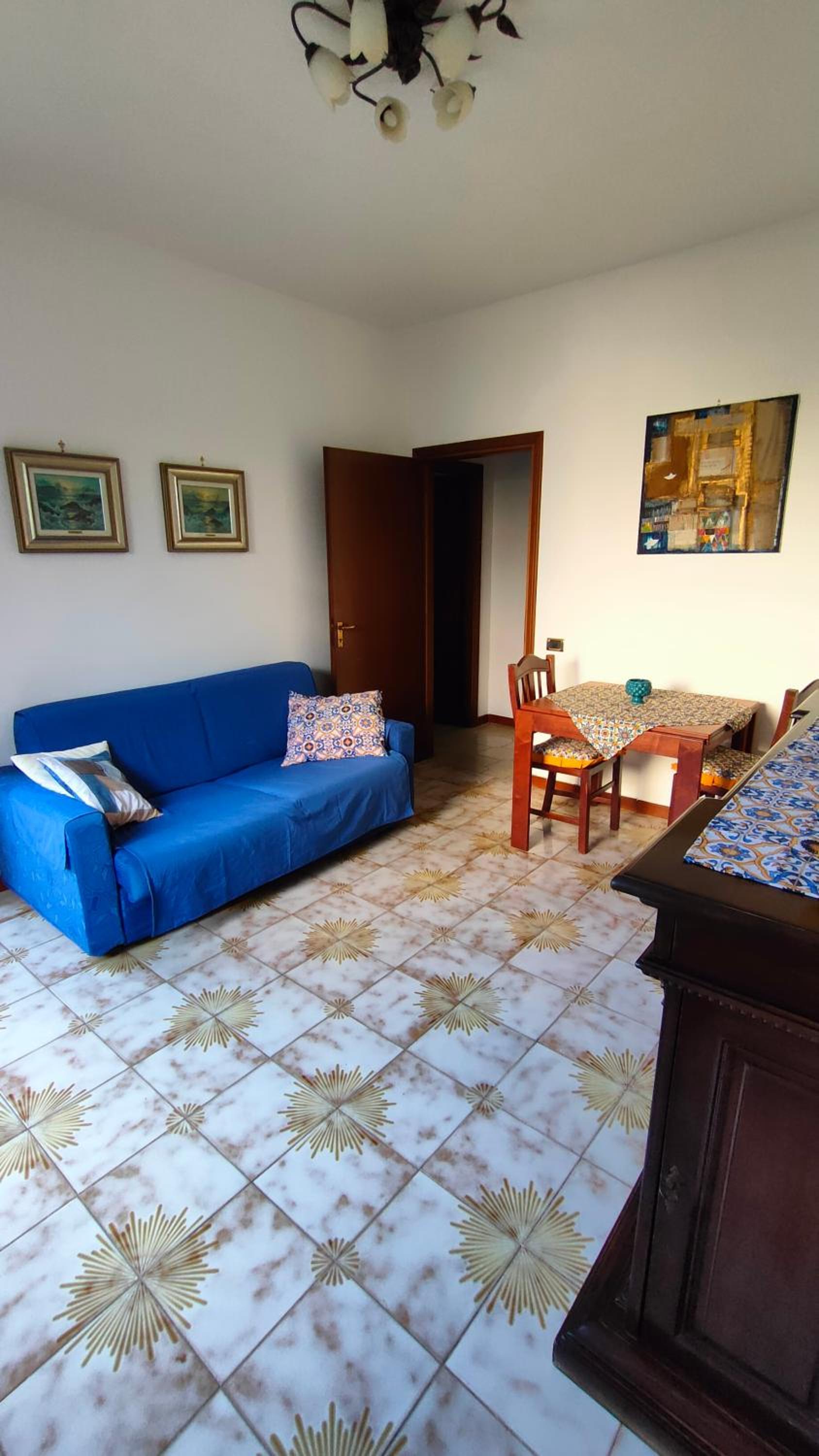 One-Bedroom Apartment with Garden photo 1