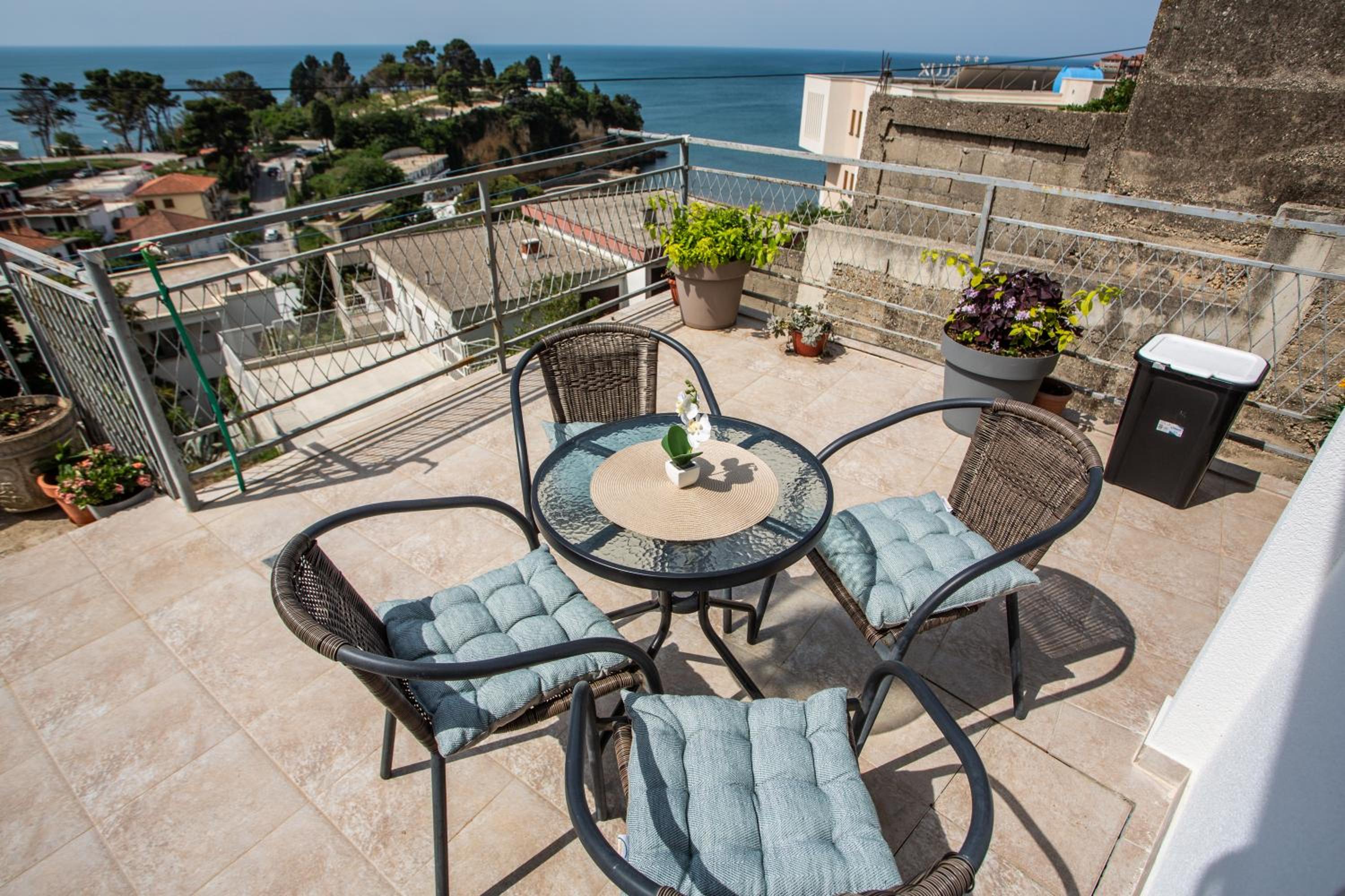 Apartment with Terrace