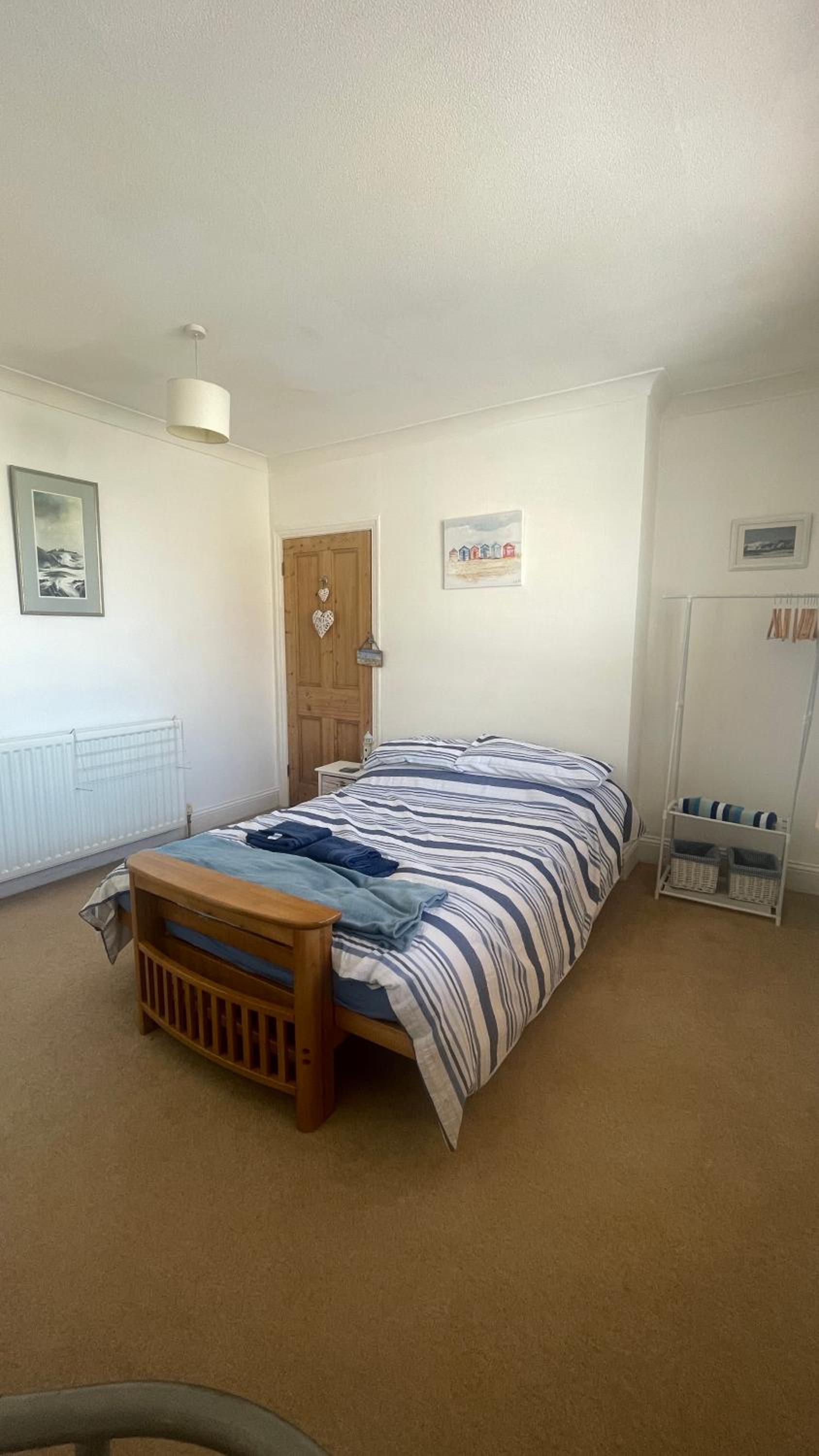 Three-Bedroom House photo 3