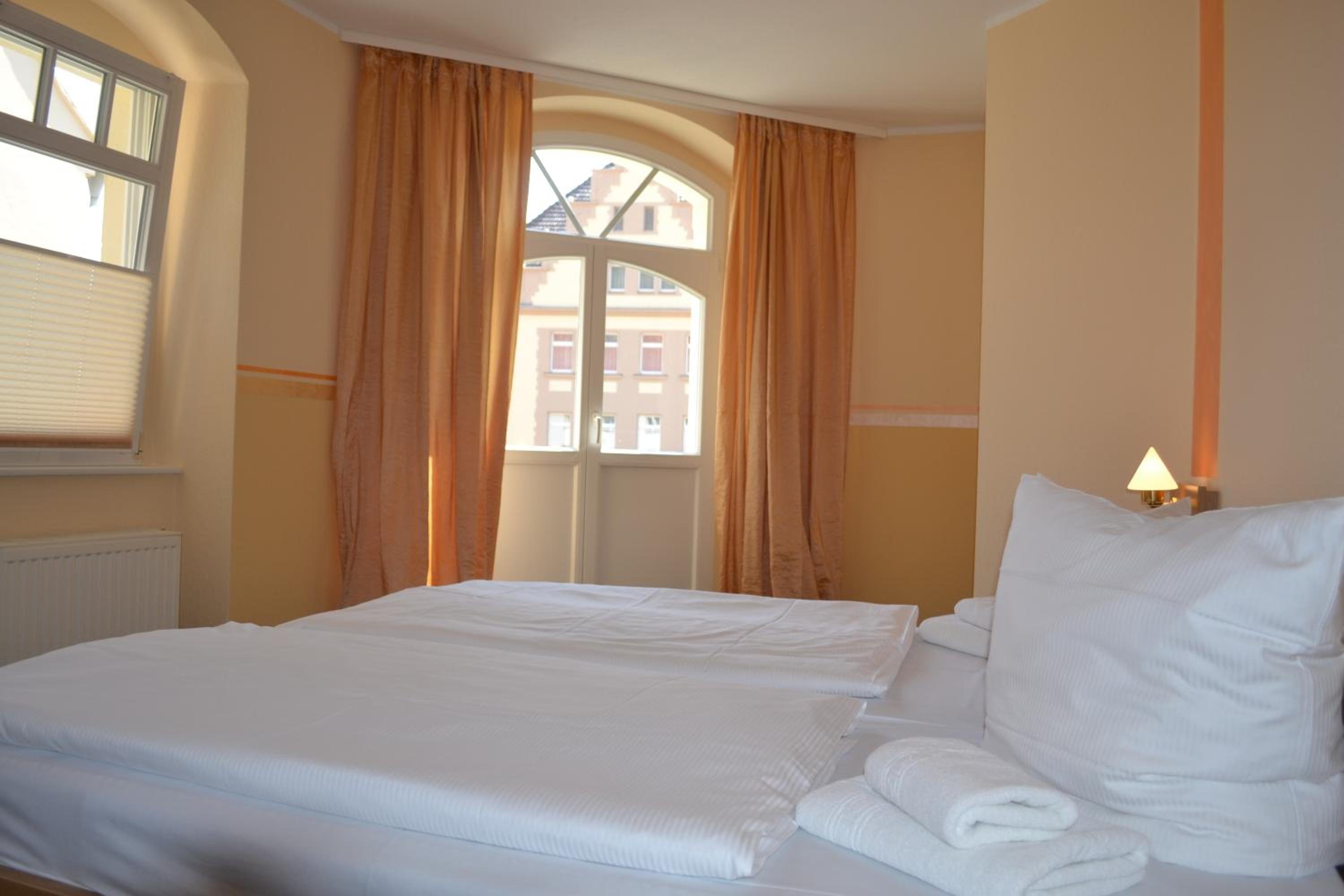 Deluxe Double Room photo 3