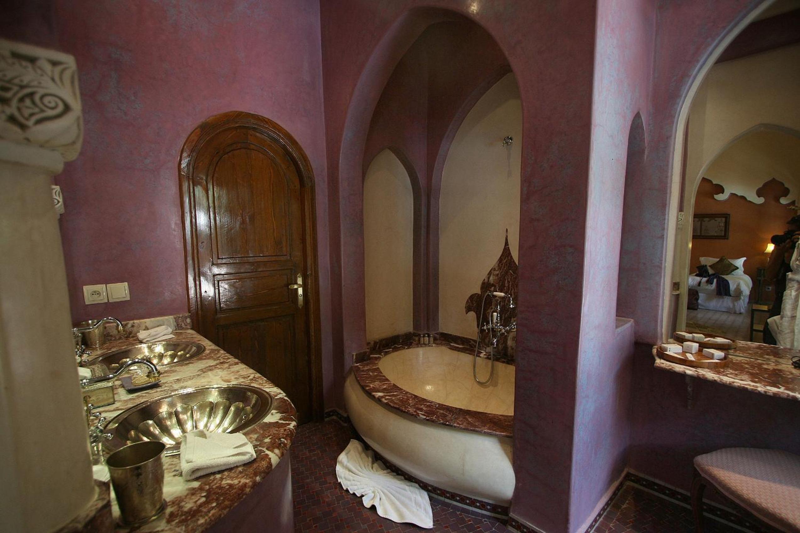 Junior Suite (2 Adults) - Photo 30