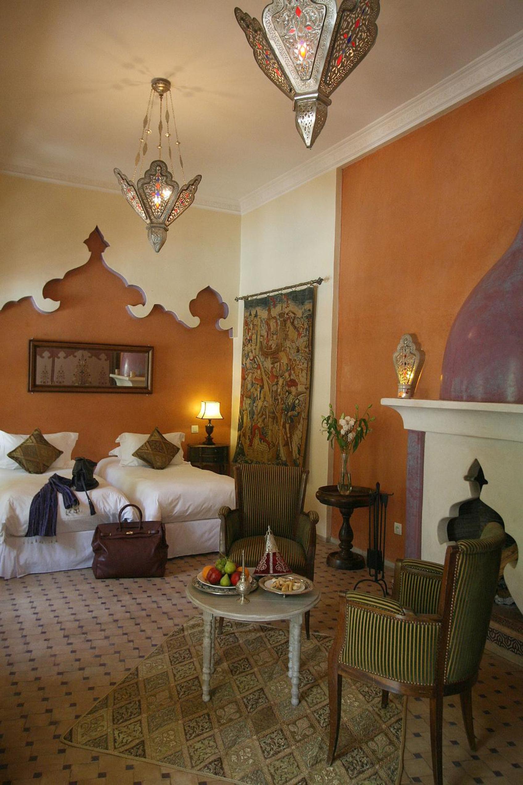 Junior Suite (2 Adults) - Photo 29