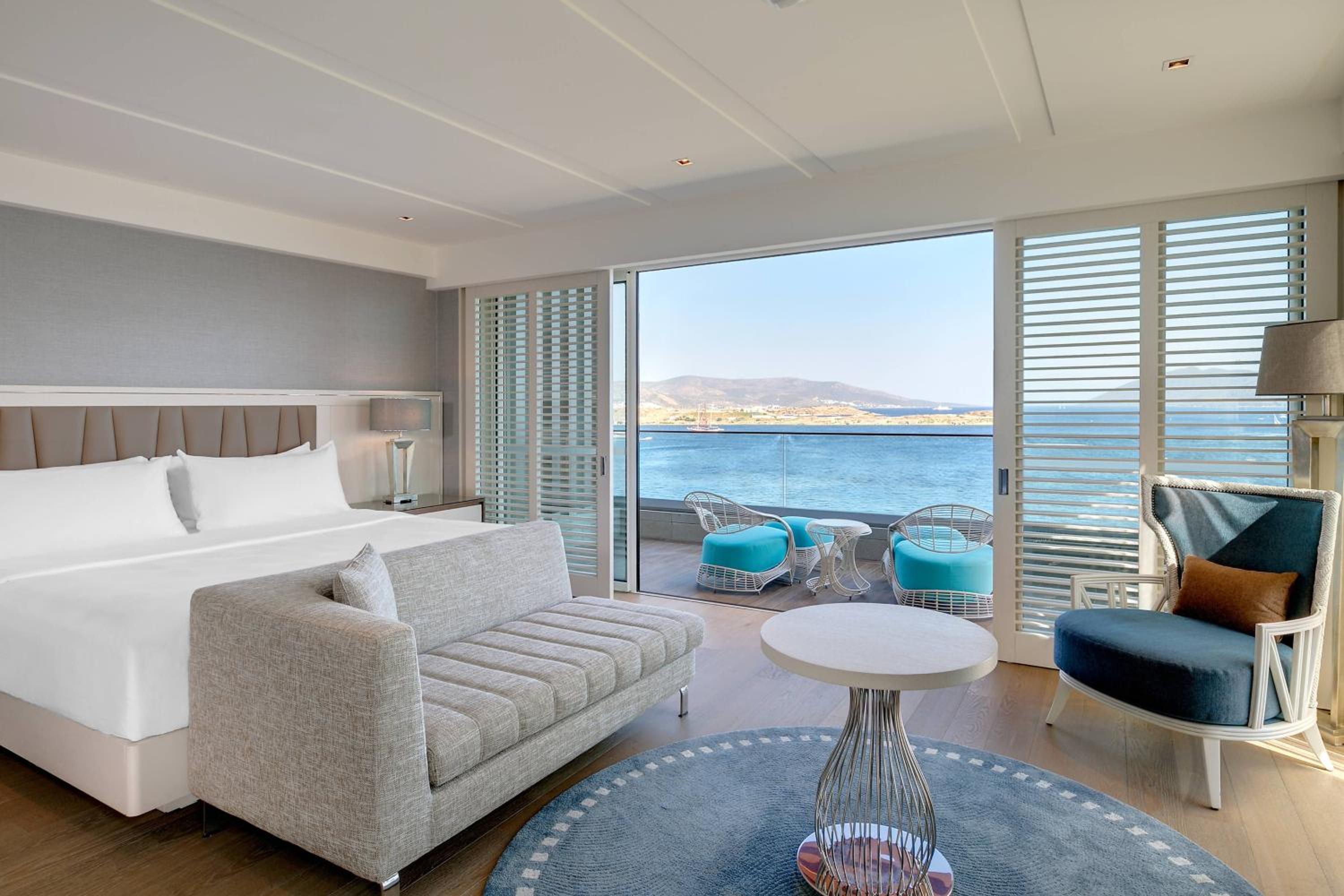 King Villa, 2 Bedroom Villa, Sea view, Whirlpool, Balcony