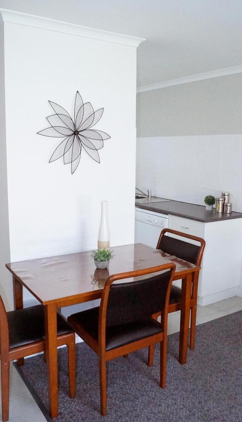 Two-Bedroom Apartment - Photo 21