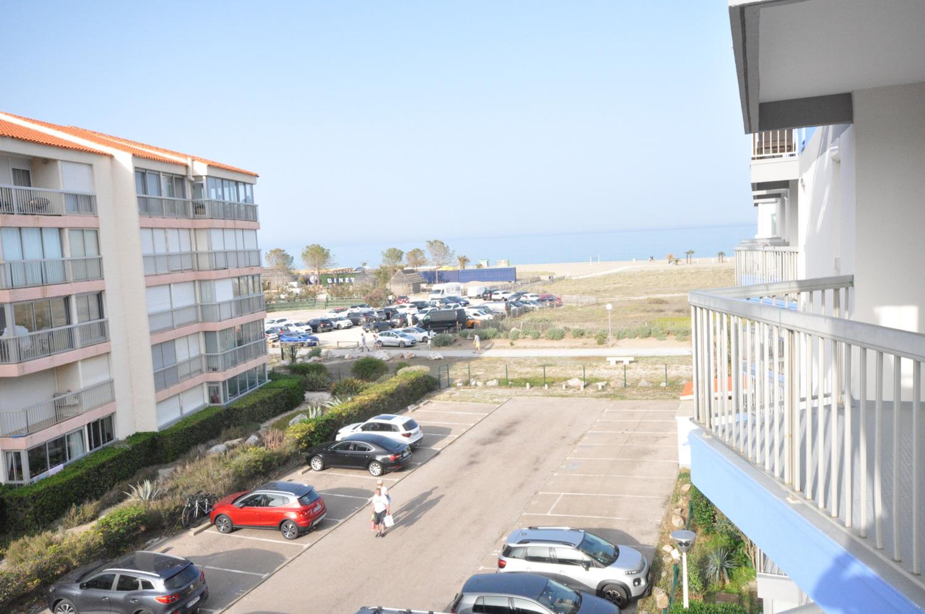 Apartment with Sea View - Photo 20