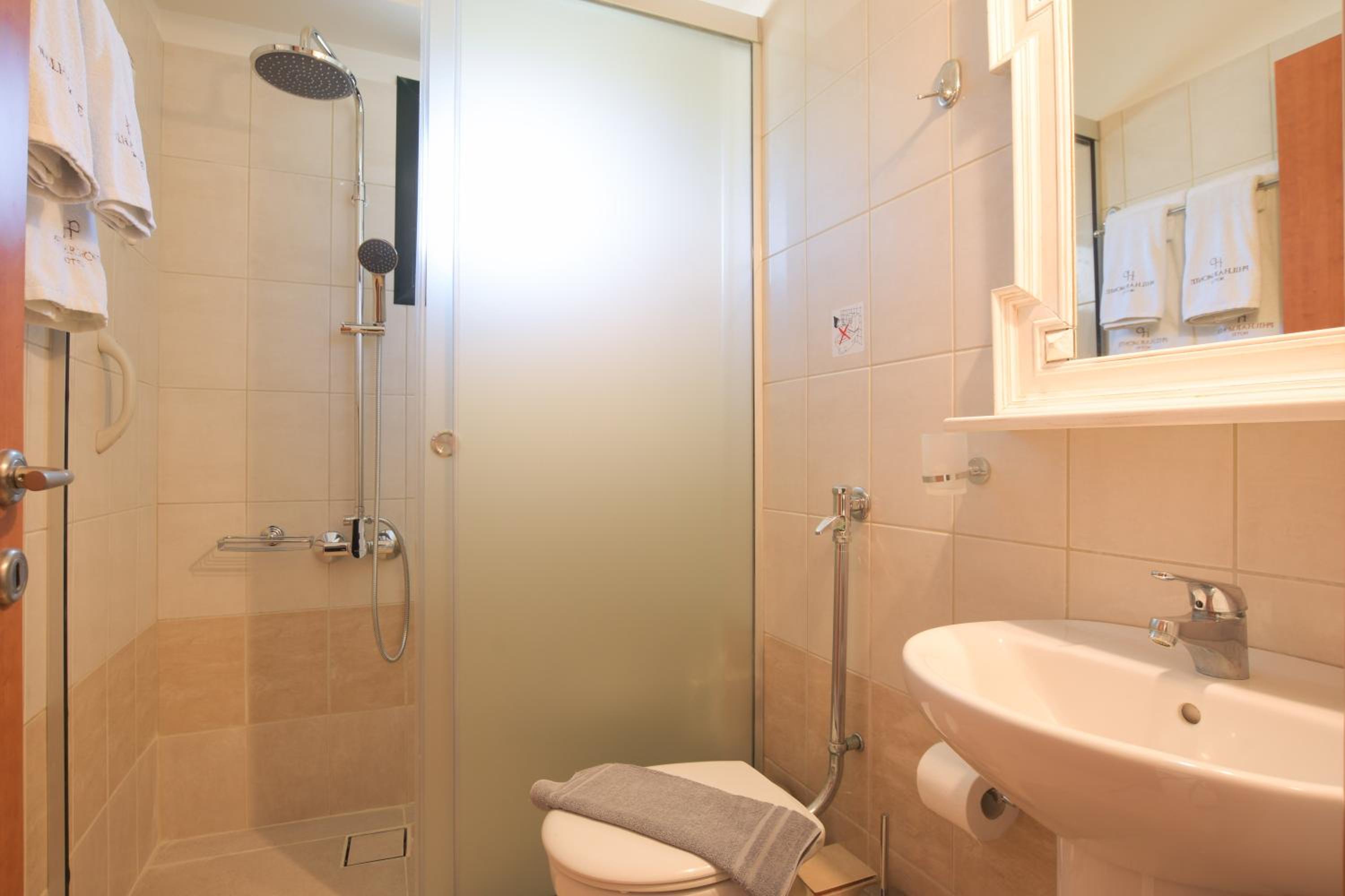 Triple Room photo 3