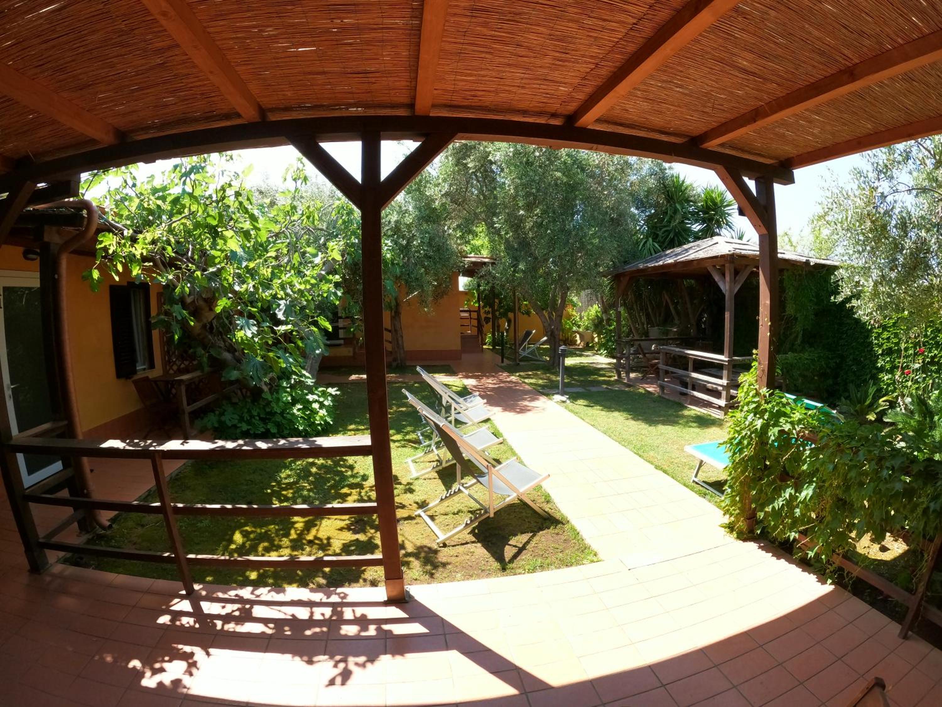 Double Room with Garden View - Annex photo 3