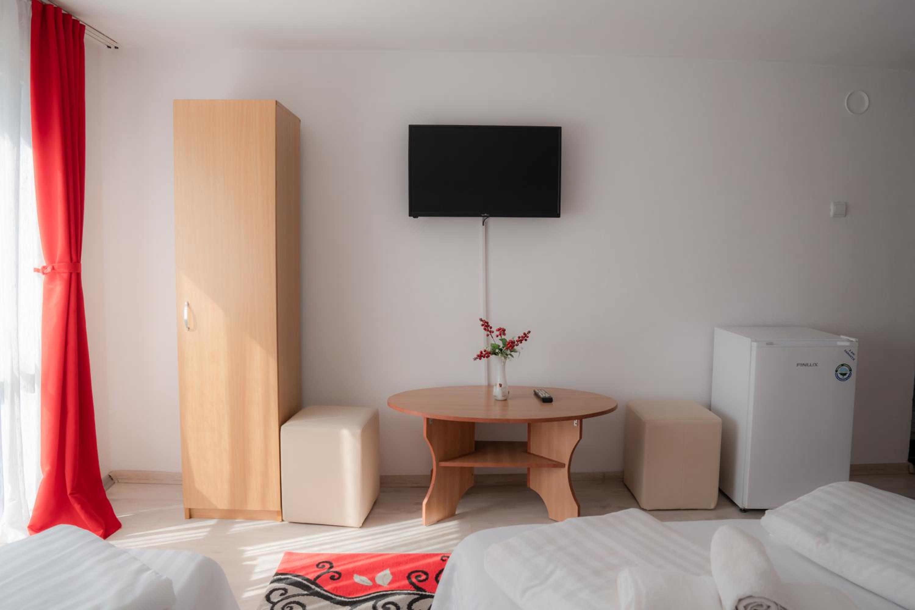 Double Room with Private Bathroom photo 3