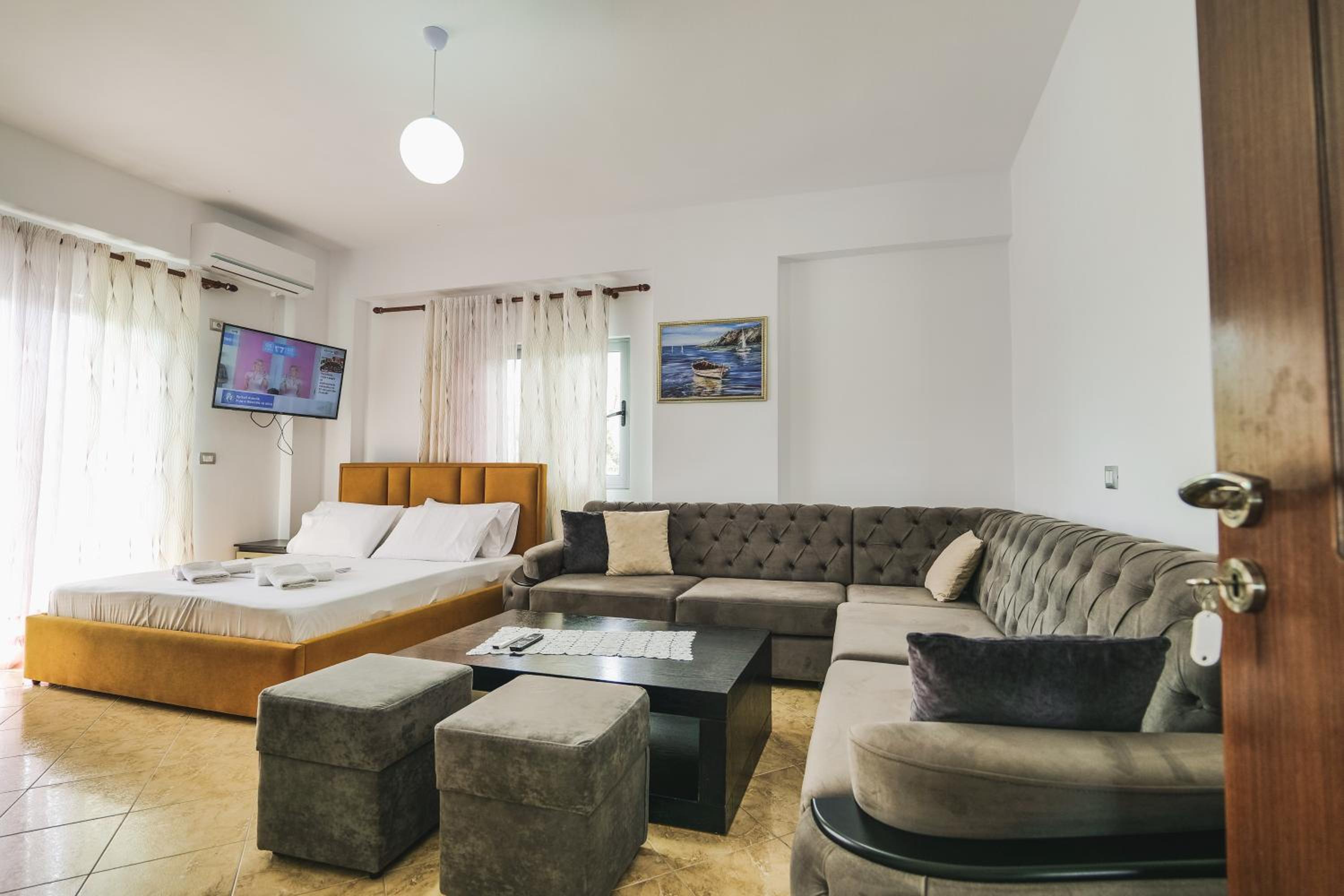 Standard Family Room