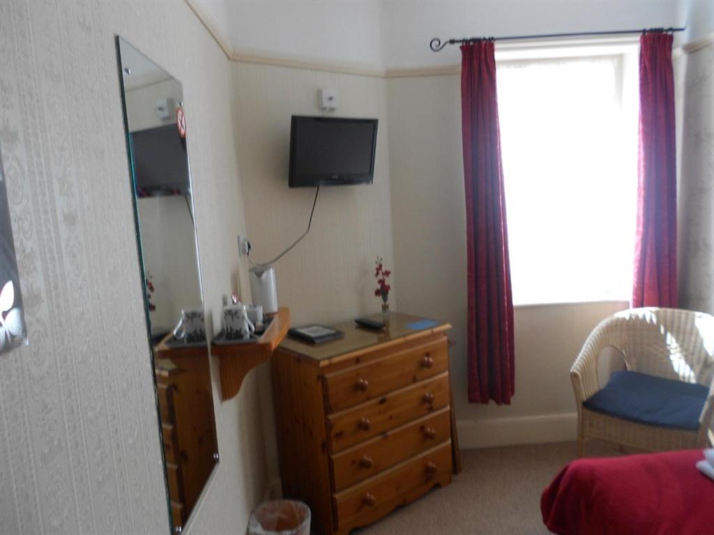 Single Room With Shower photo 3