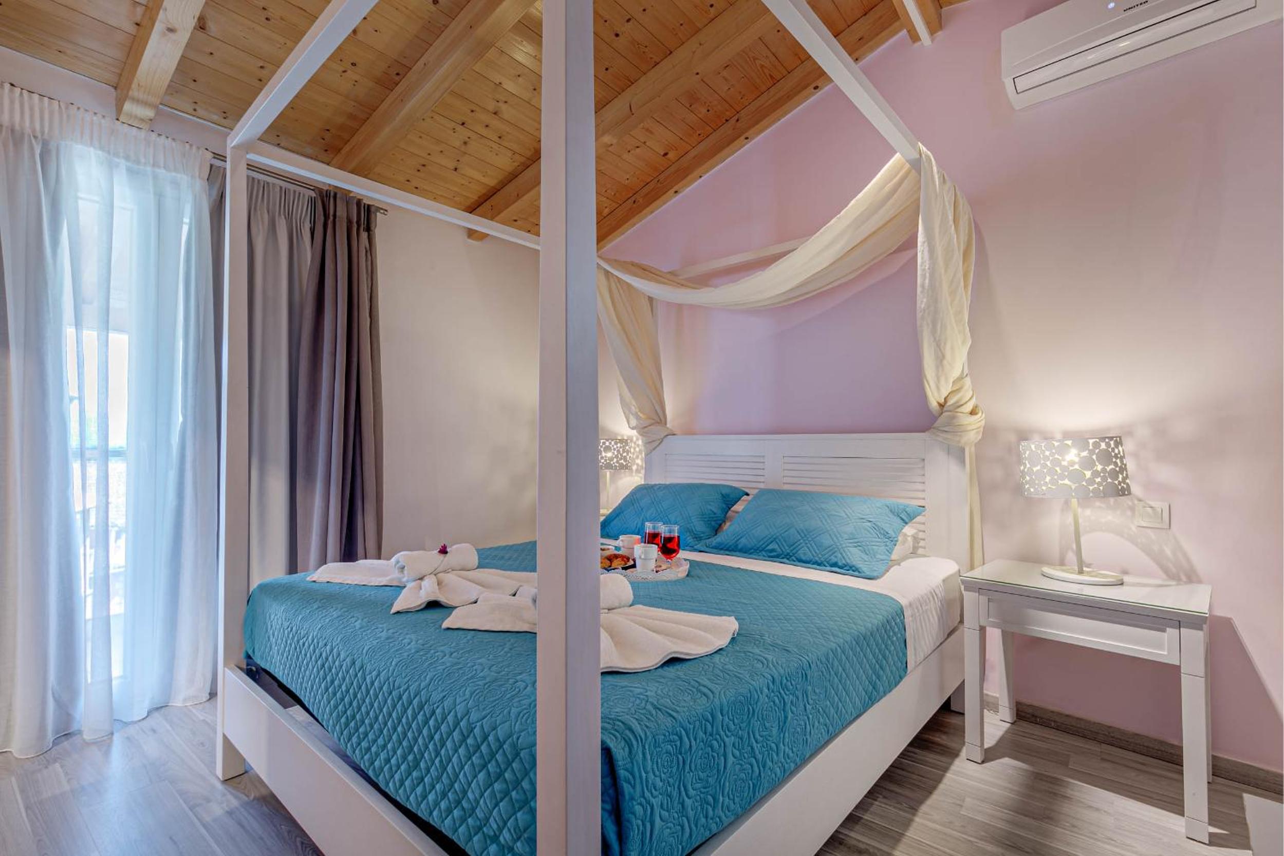 Comfort Panoramic Suite - Photo 22