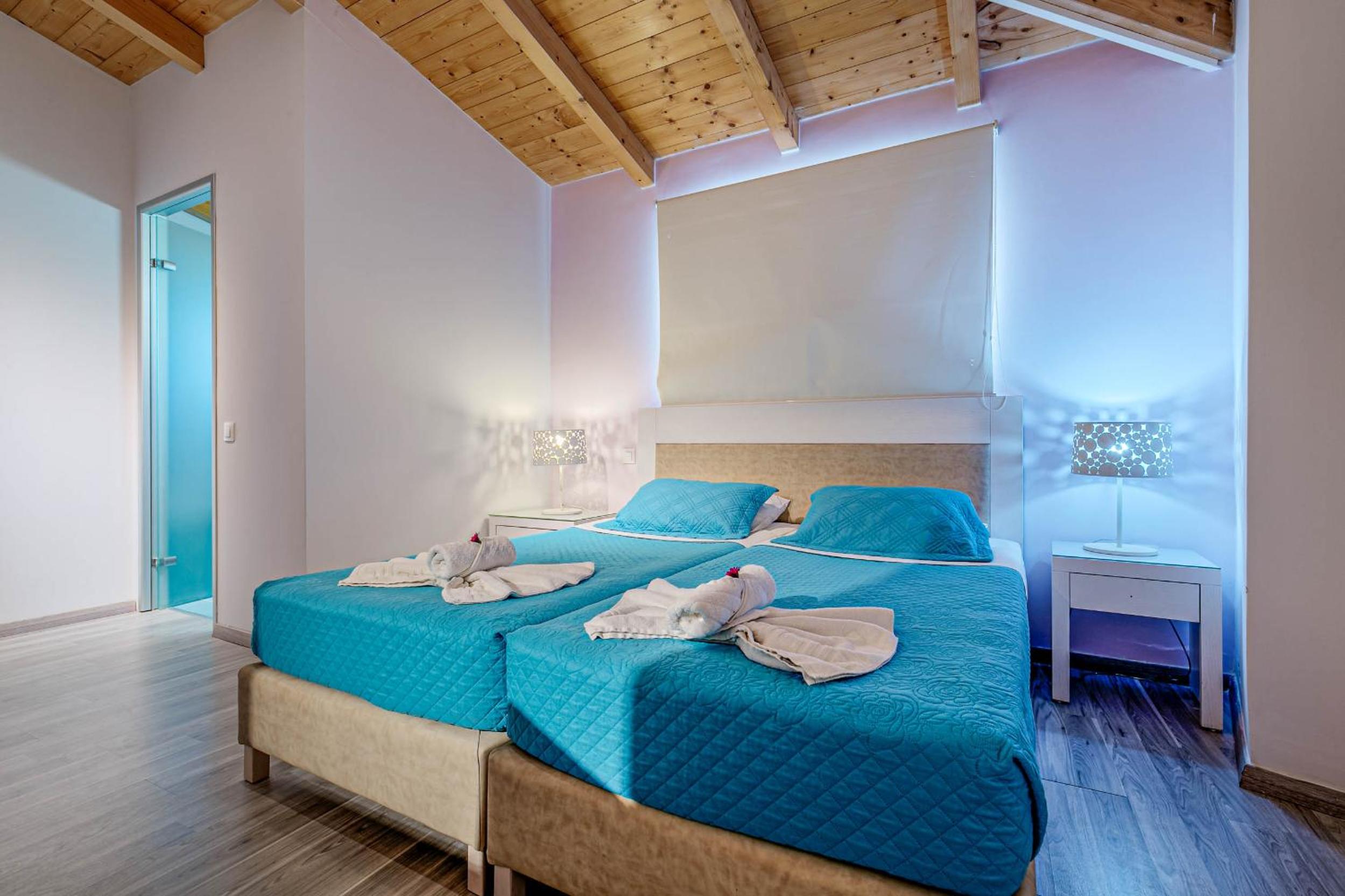 Comfort Panoramic Suite - Photo 17