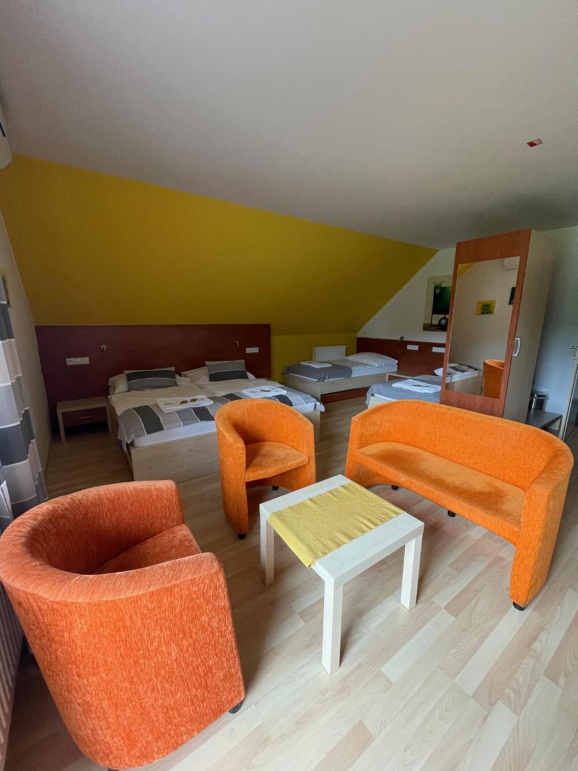 Quadruple Room with Garden View photo 2