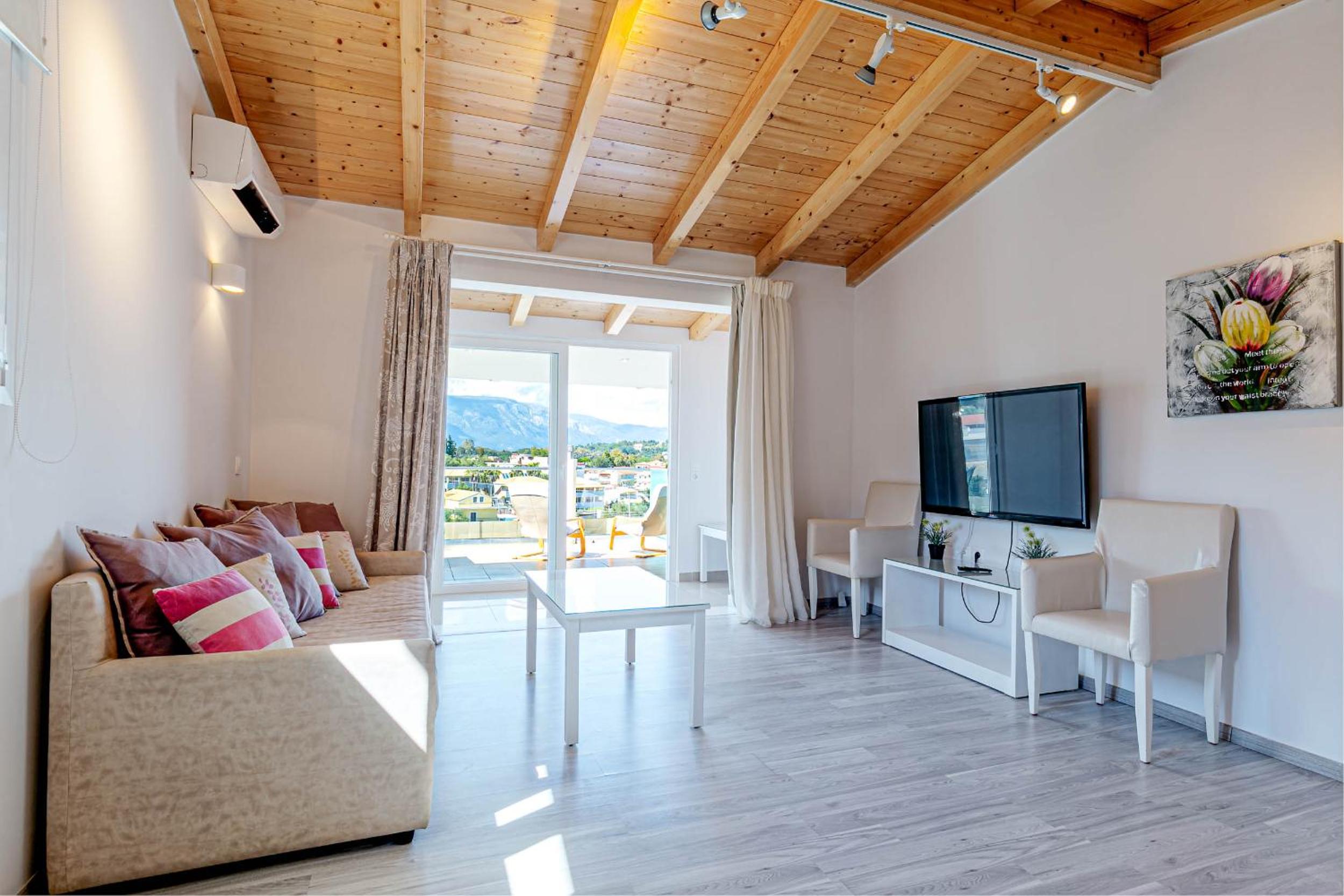 Comfort Panoramic Suite - Photo 2