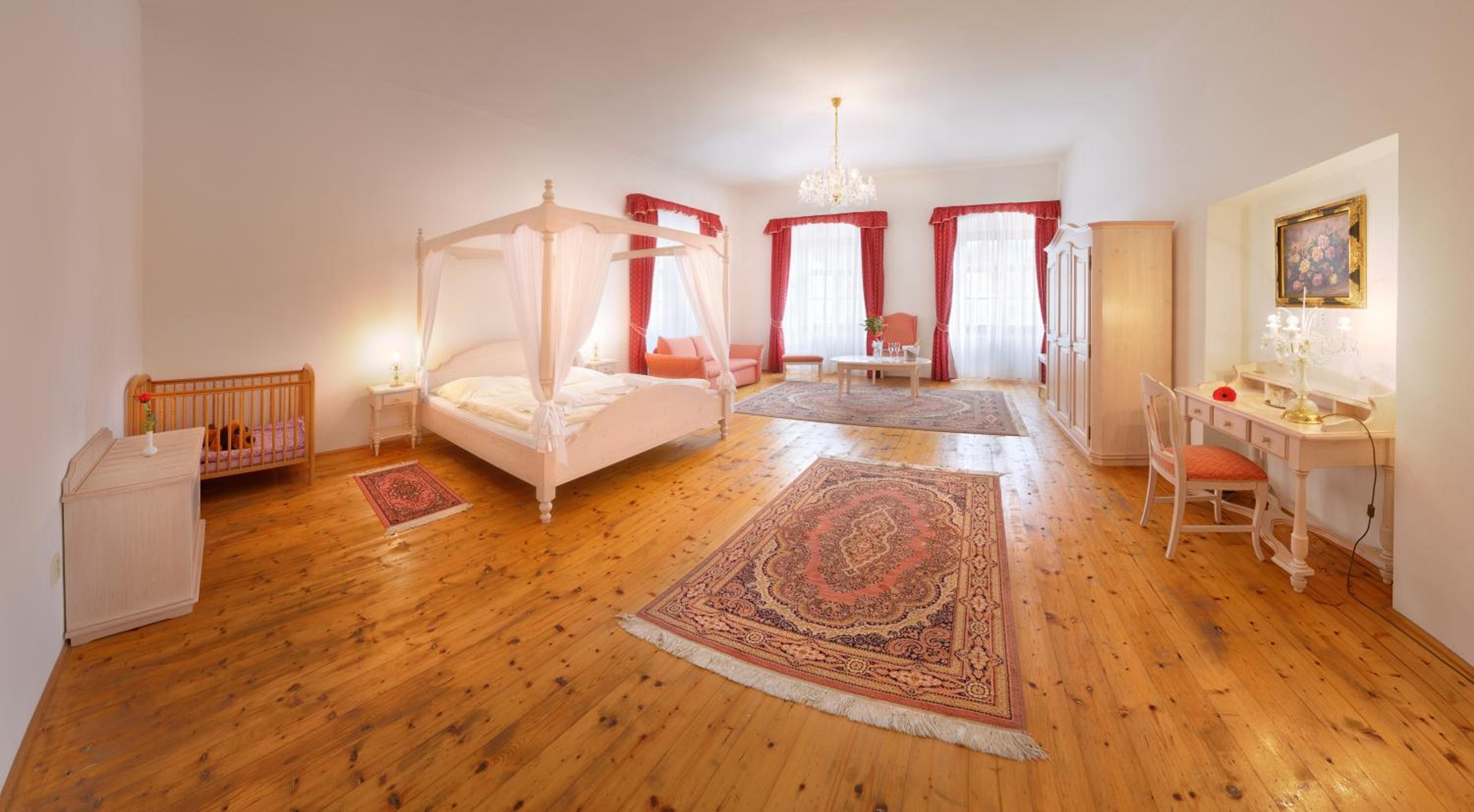 Deluxe Double Room photo 3