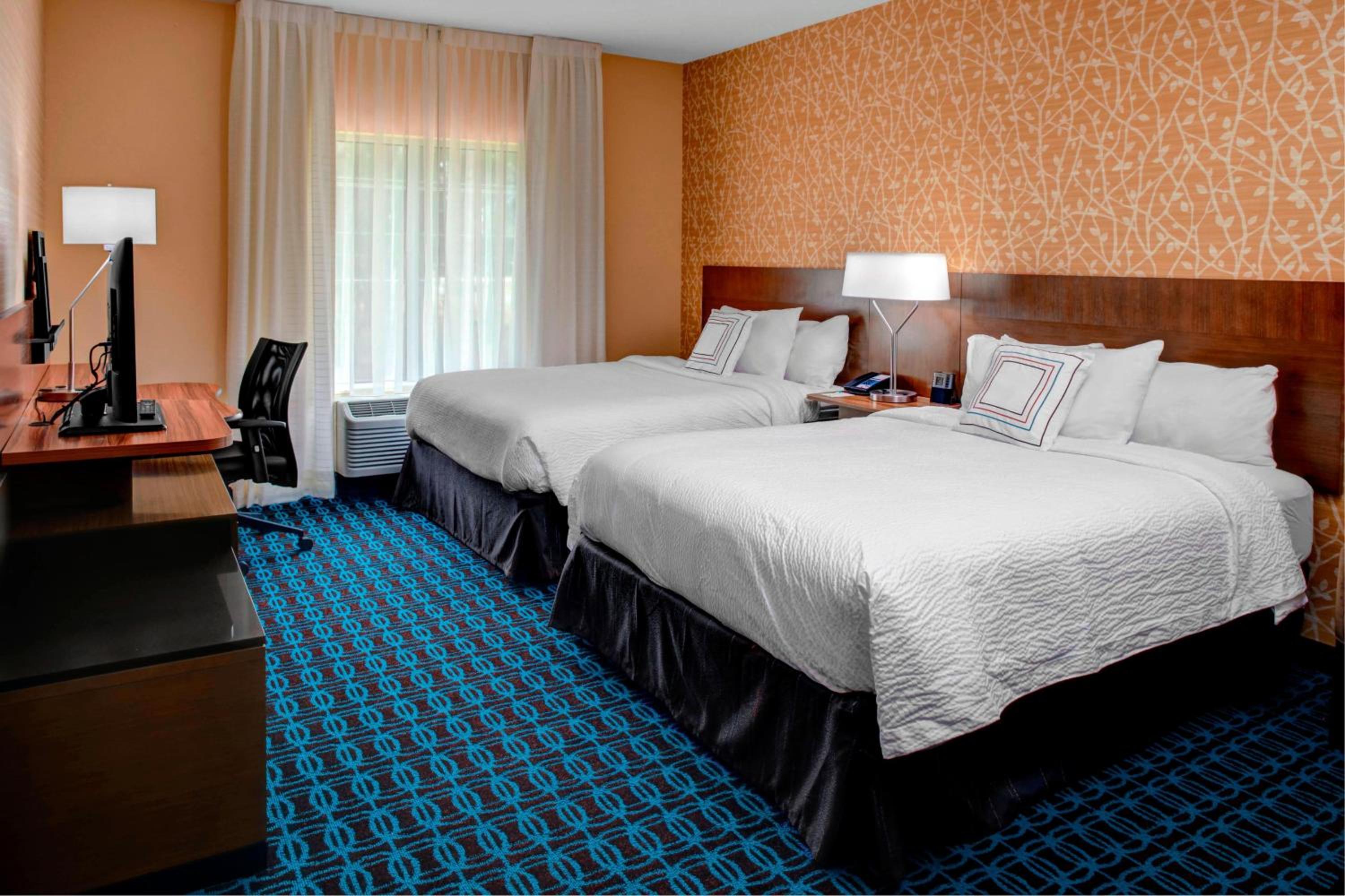 Guest Room with Two Queen Beds