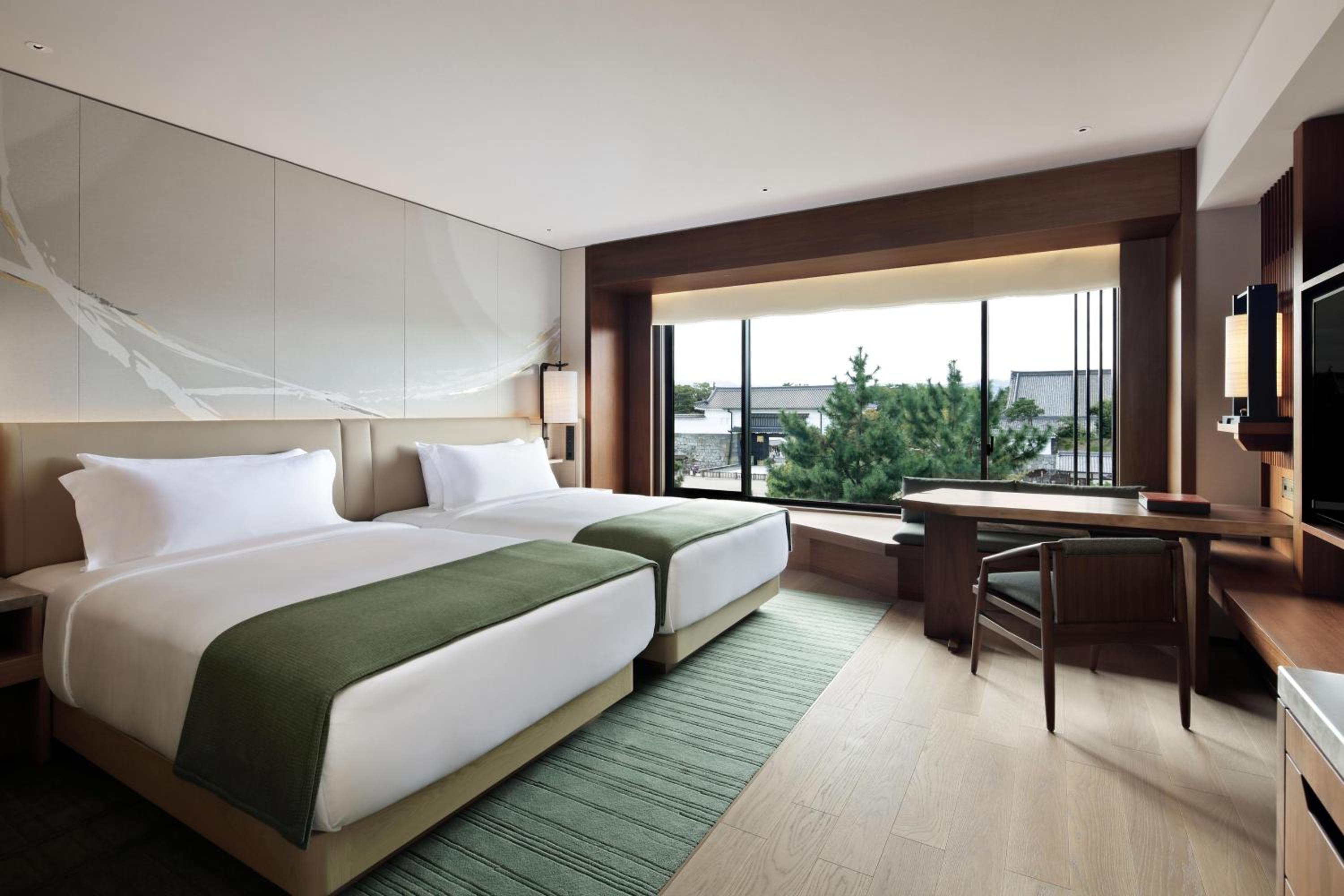 Double Room with Two Double Beds and Nijo-jo Castle View - Photo 1