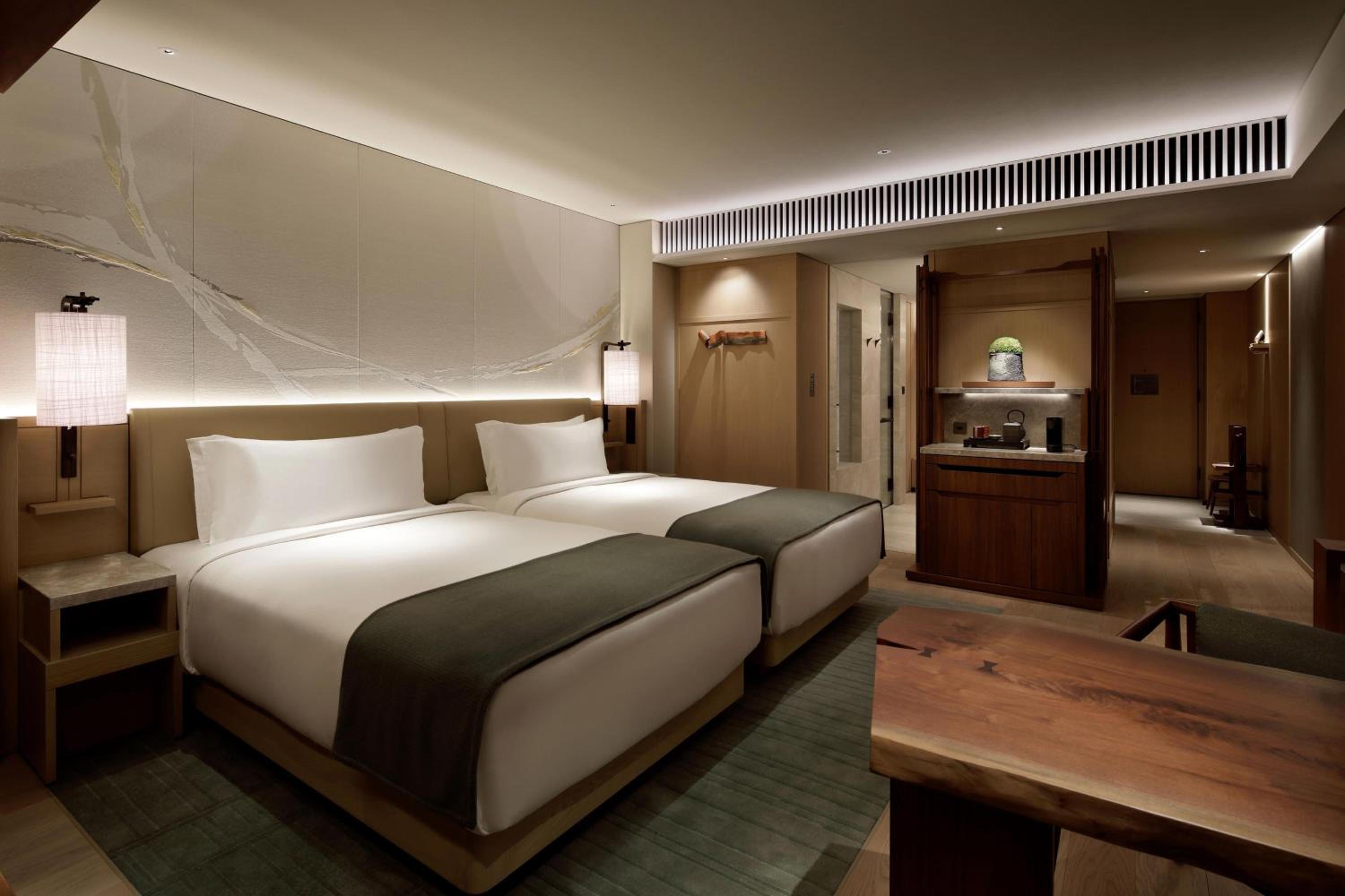 Deluxe Room (Twin) - Photo 5